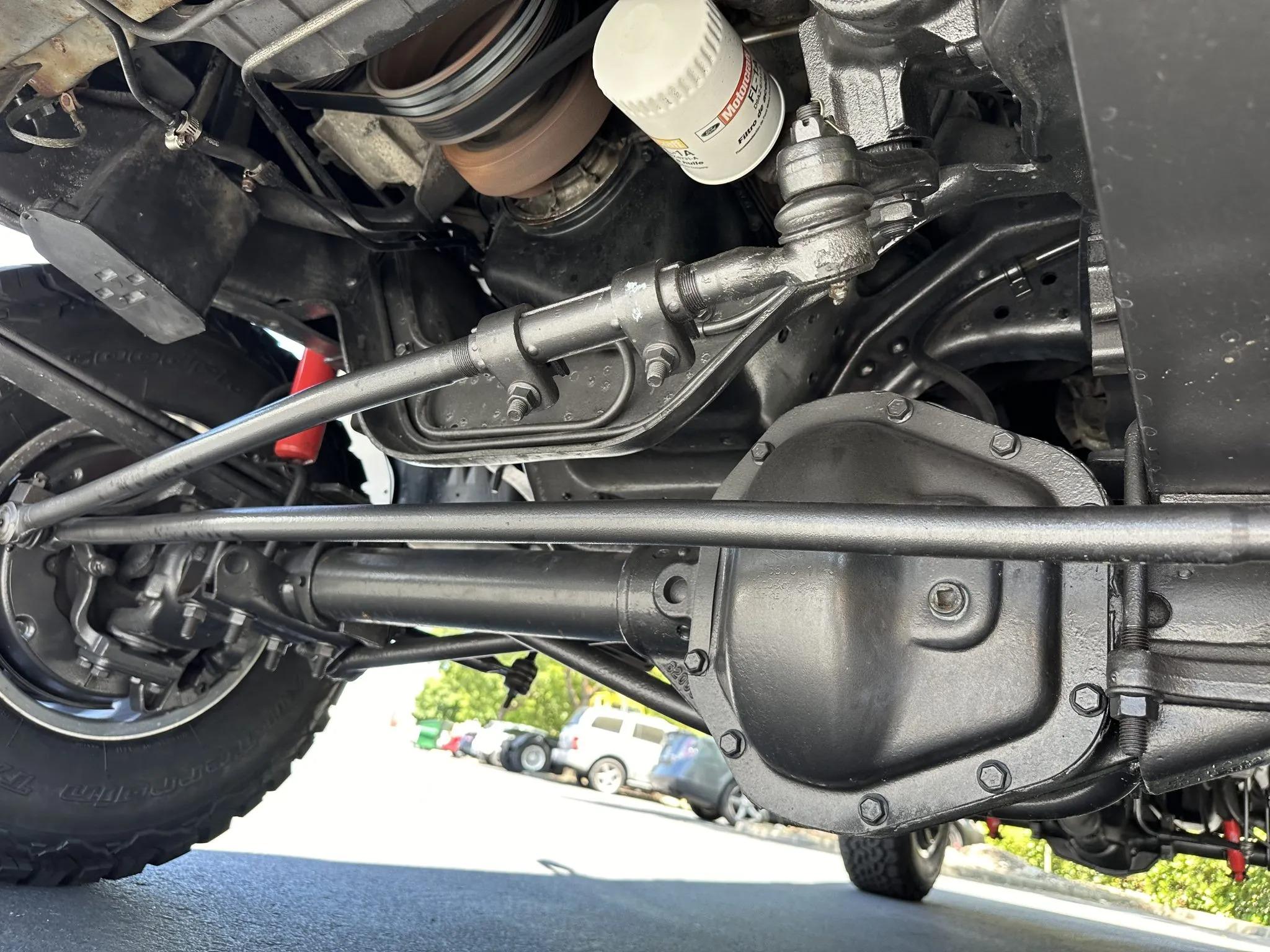 1990 Ford C-350 Centurion