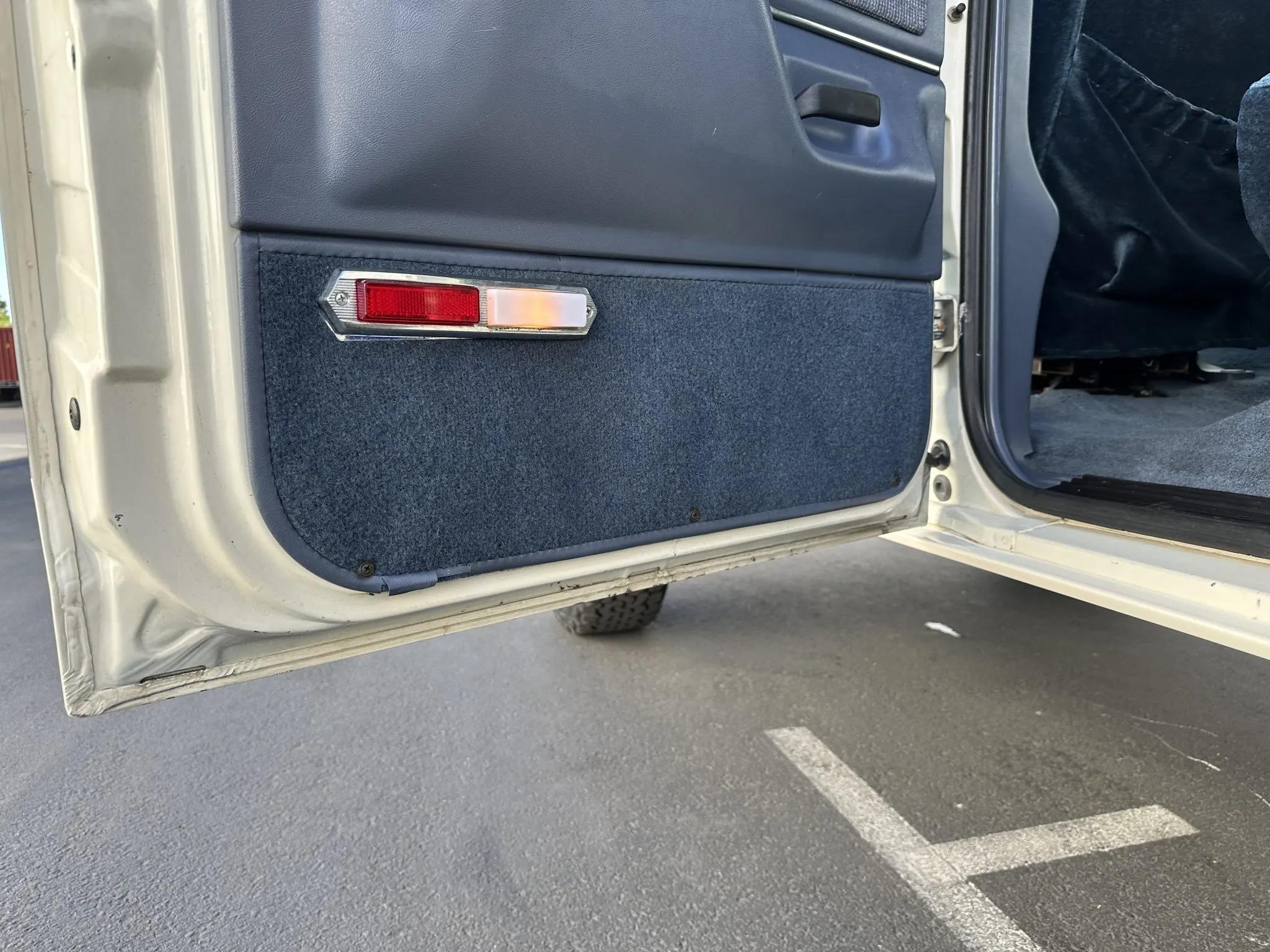 1990 Ford C-350 Centurion