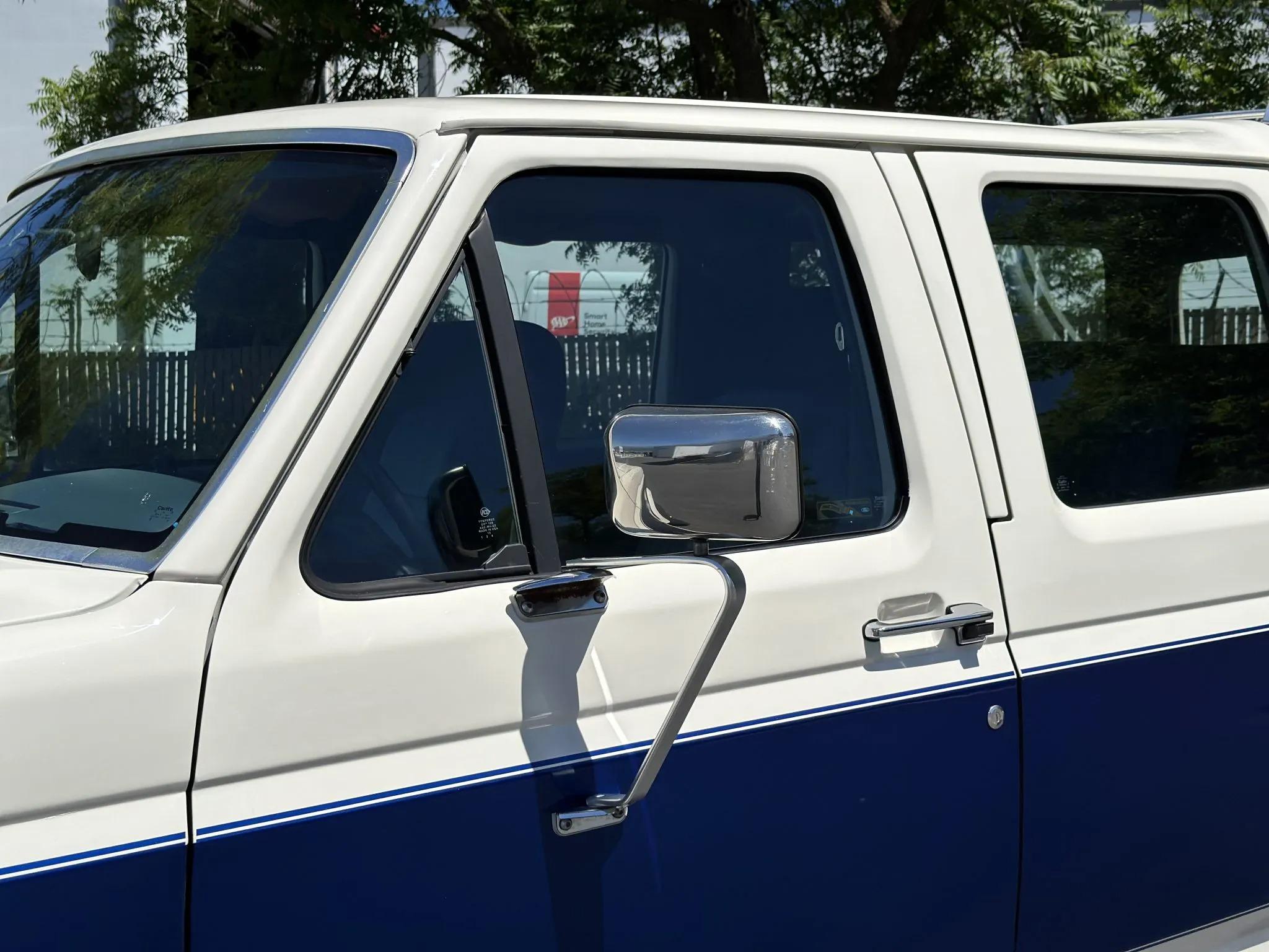 1990 Ford C-350 Centurion