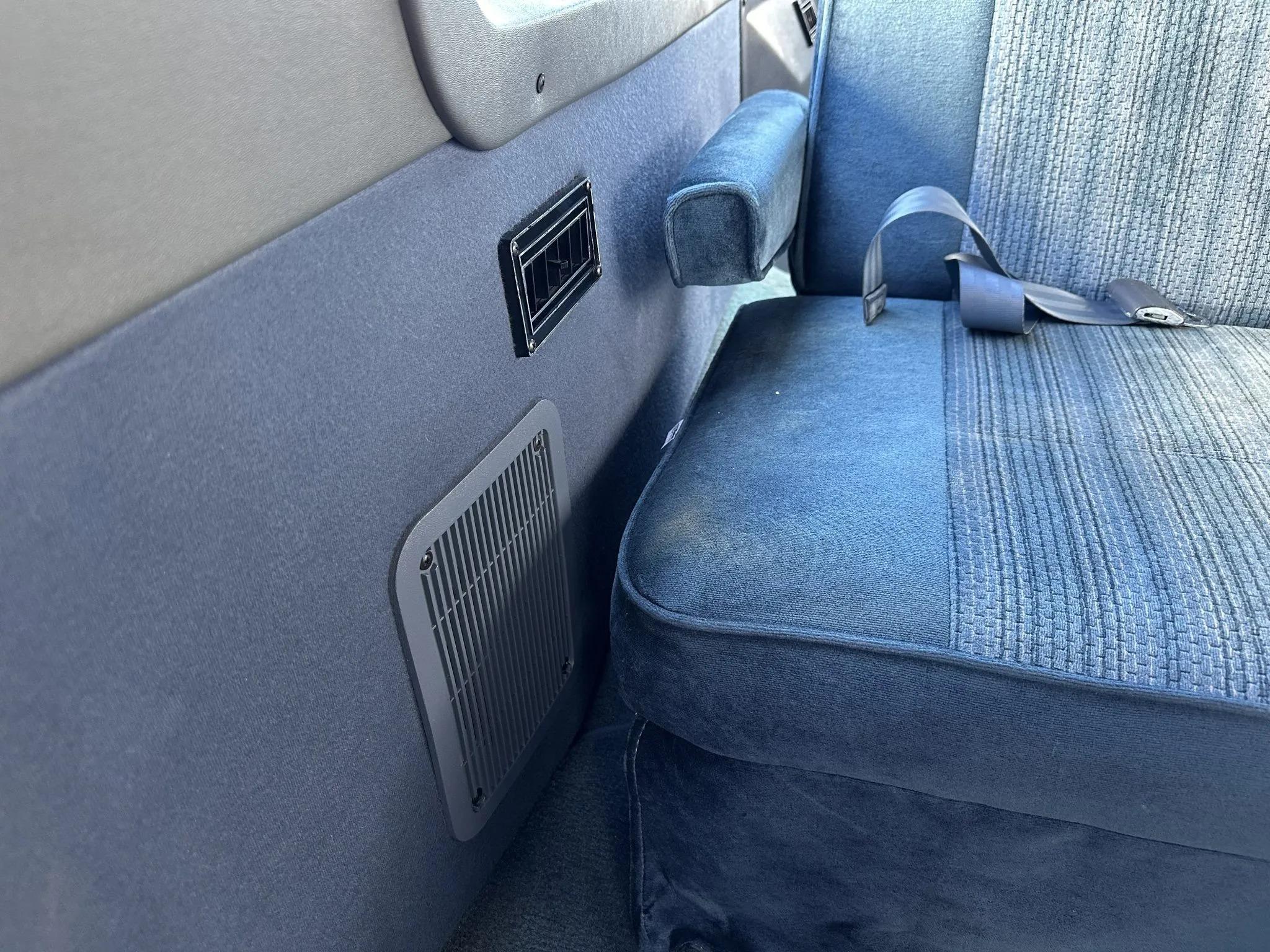 1990 Ford C-350 Centurion