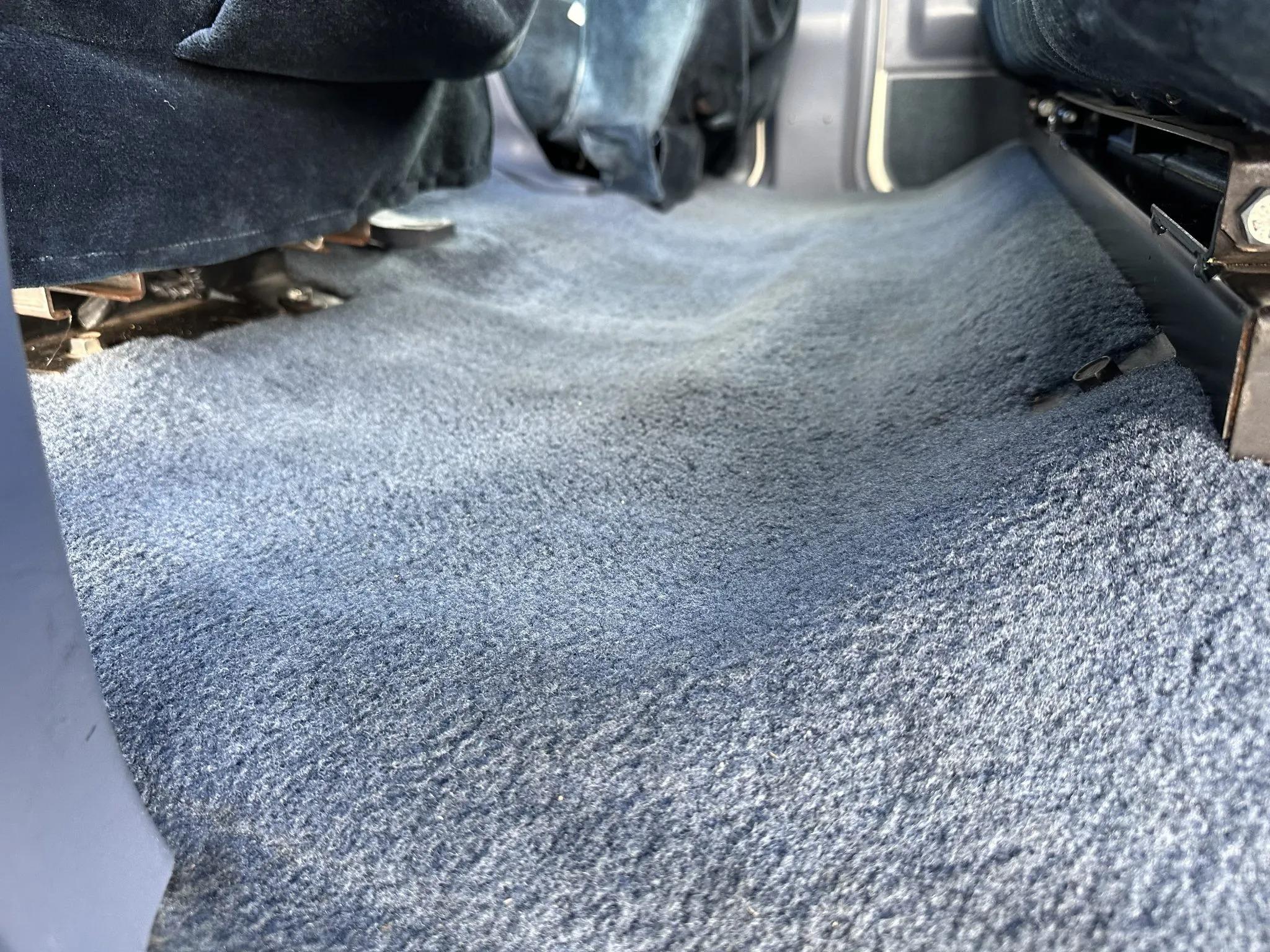 1990 Ford C-350 Centurion