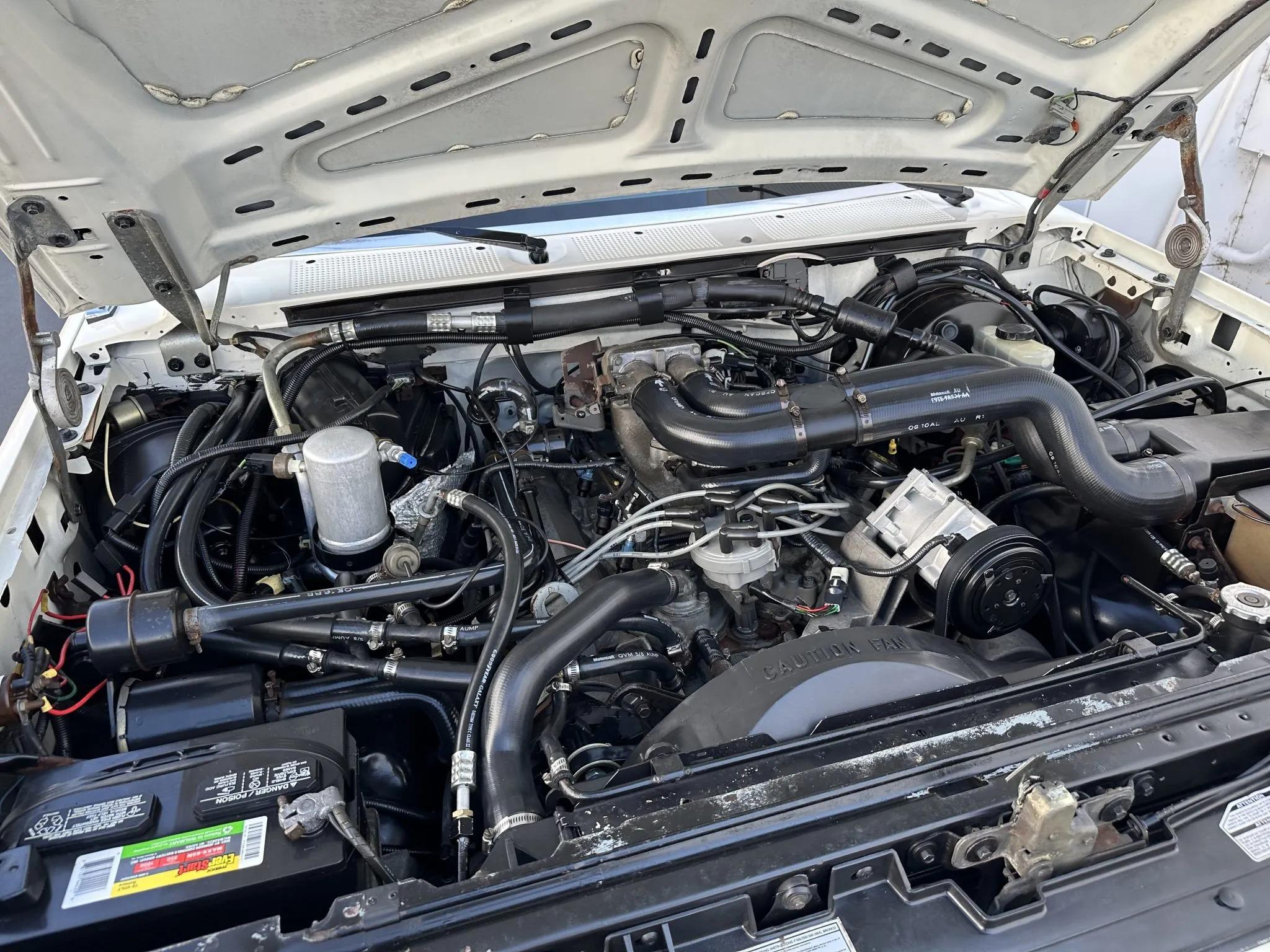 1990 Ford C-350 Centurion