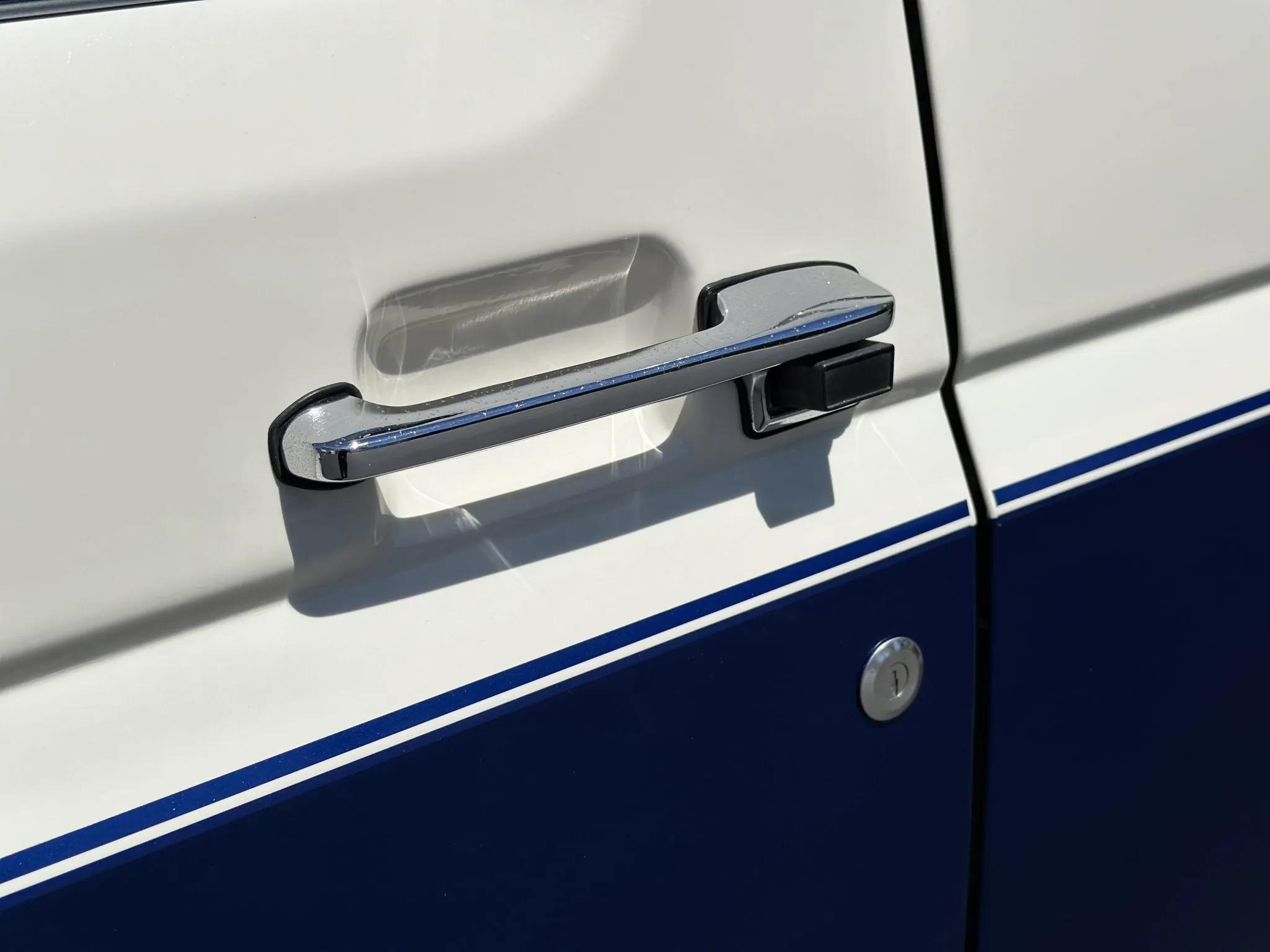 1990 Ford C-350 Centurion