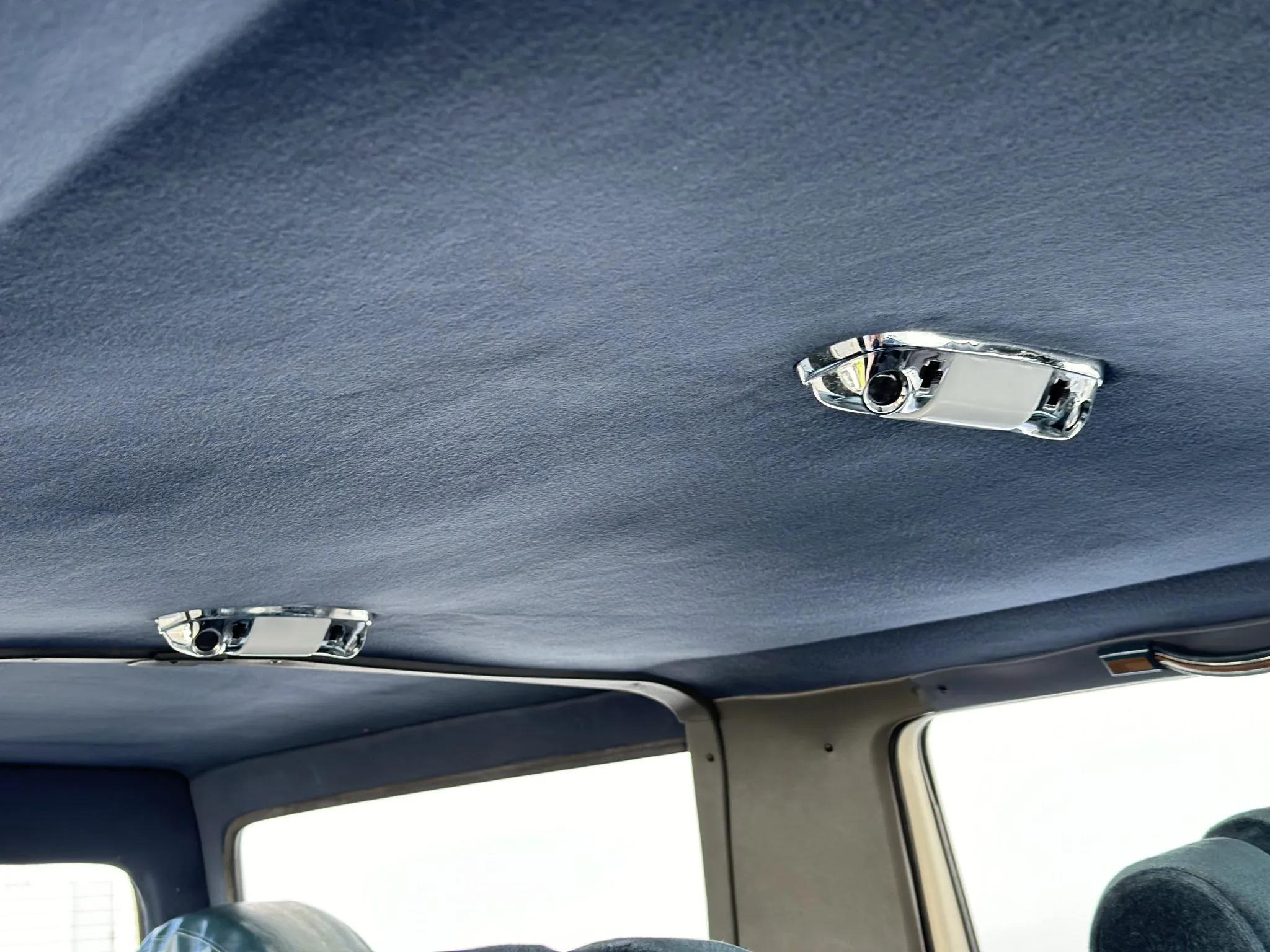 1990 Ford C-350 Centurion