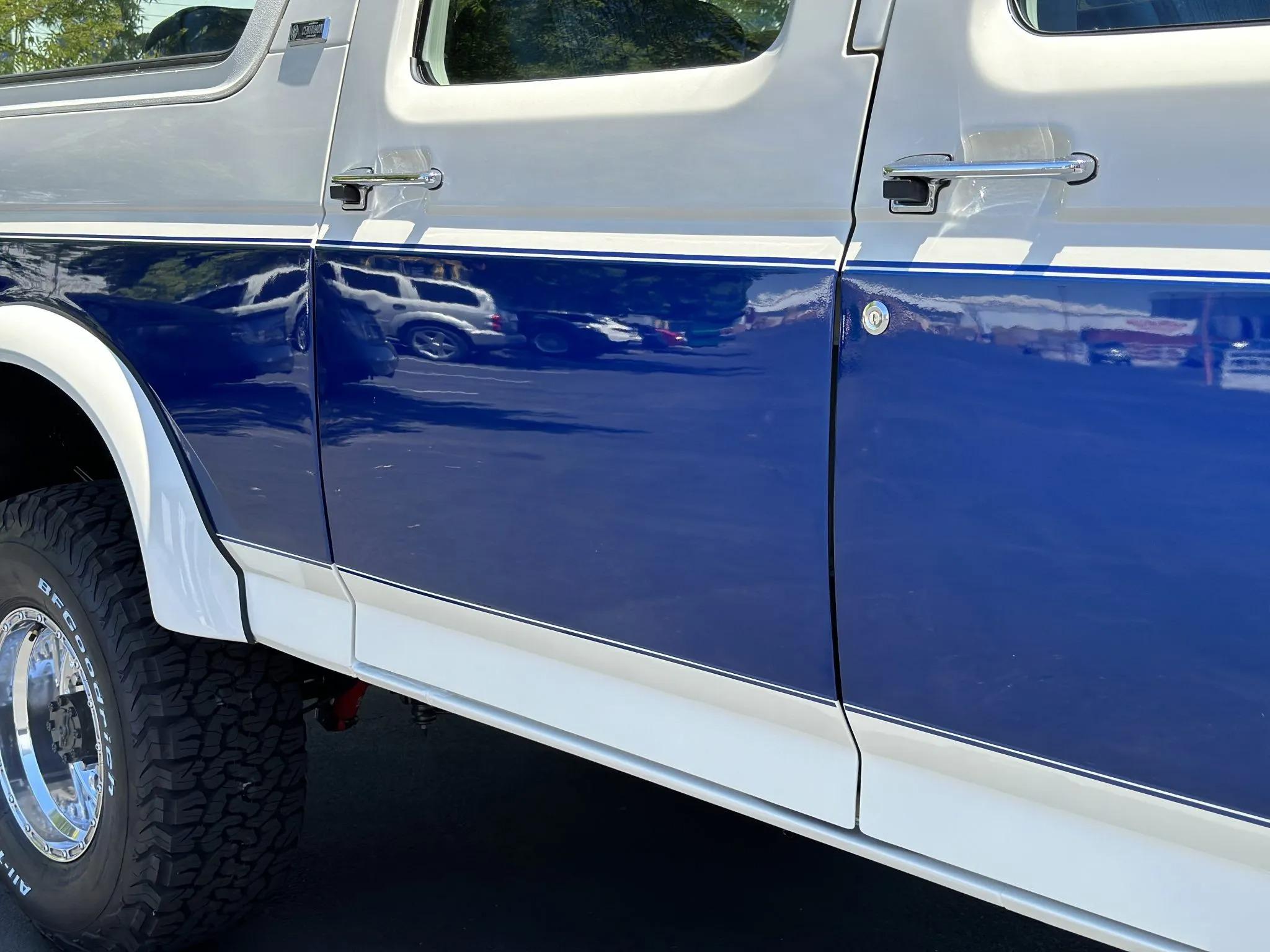 1990 Ford C-350 Centurion