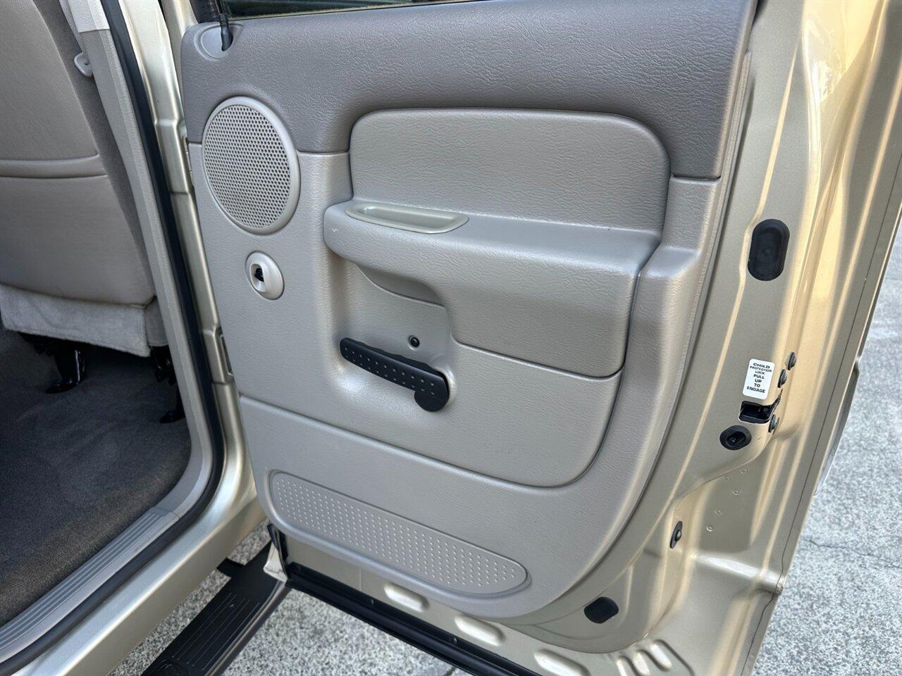 2005 Dodge Ram 2500 SLT