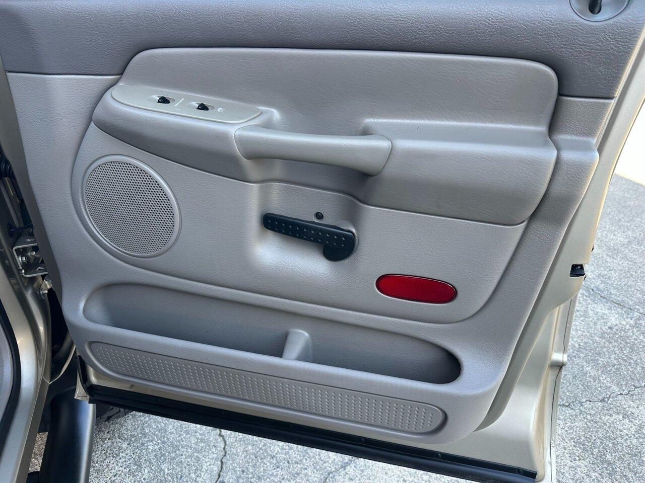 2005 Dodge Ram 2500 SLT