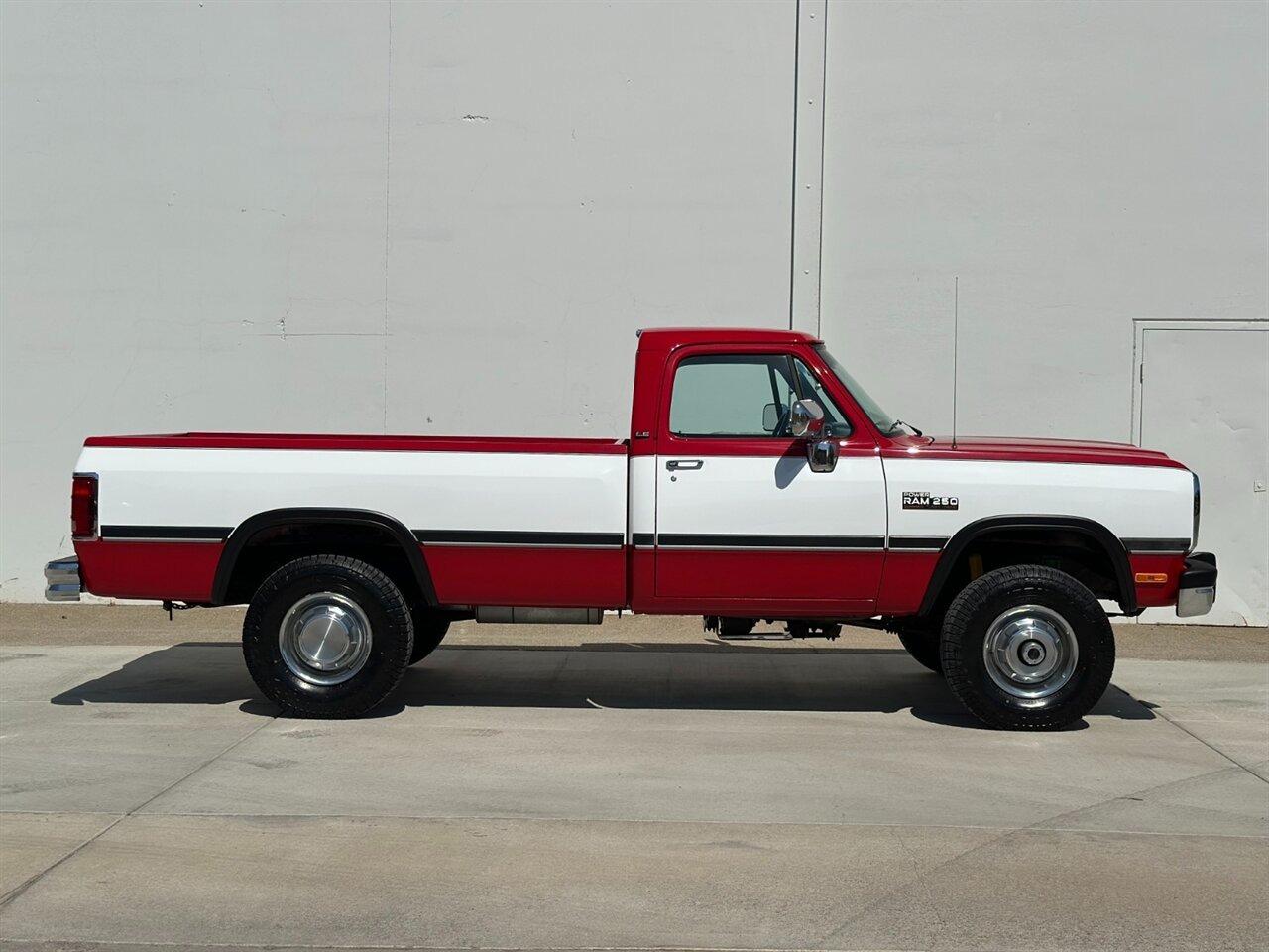 1991 Dodge Ram W250 - 4