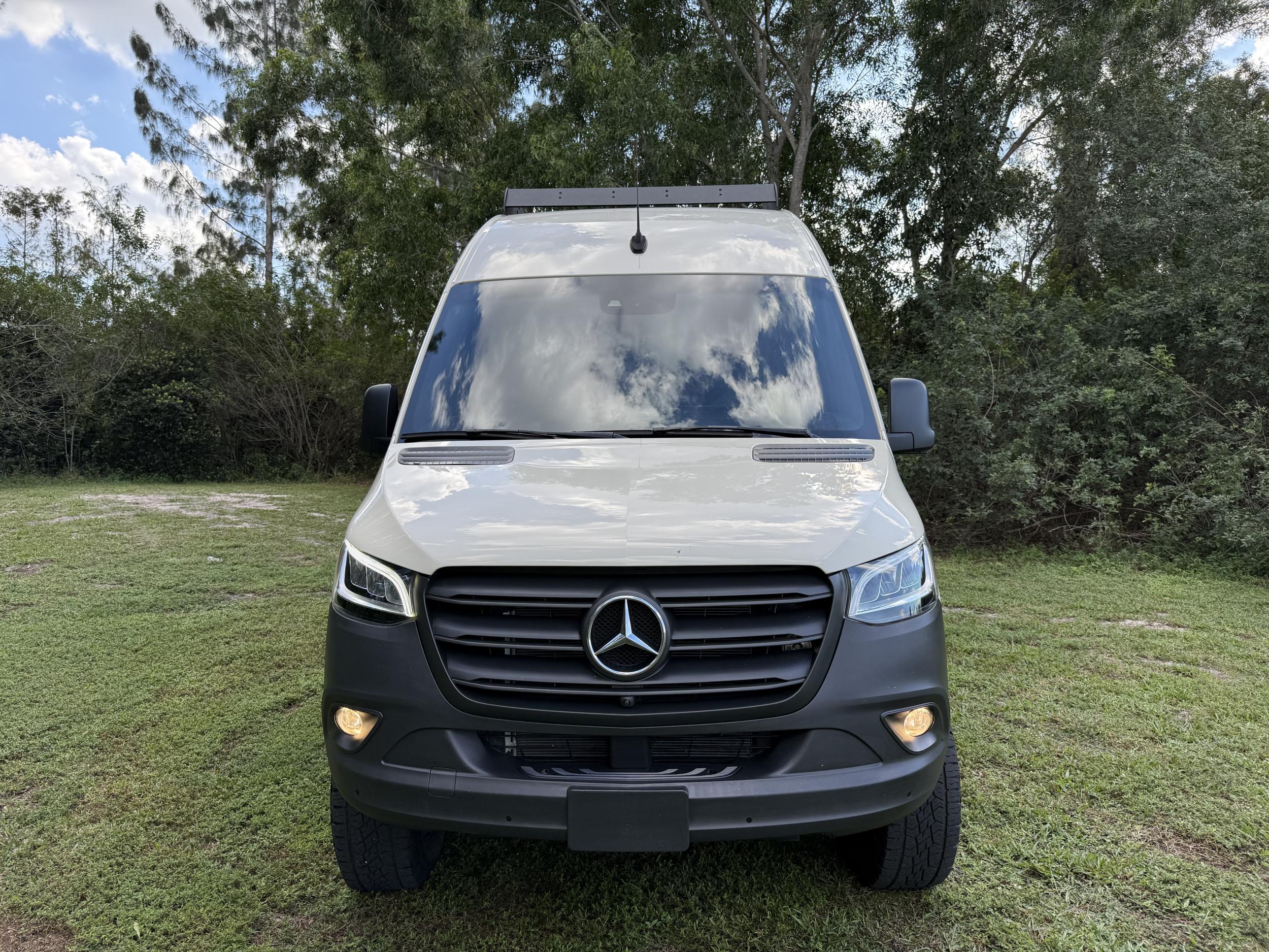 2023 Mercedes-Benz Sprinter 2500