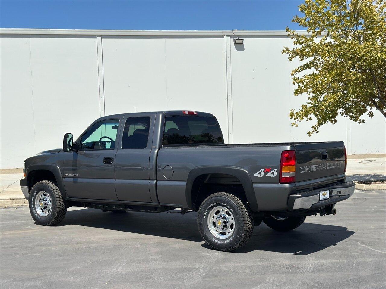 2002 Chevrolet Silverado 2500HD - 4