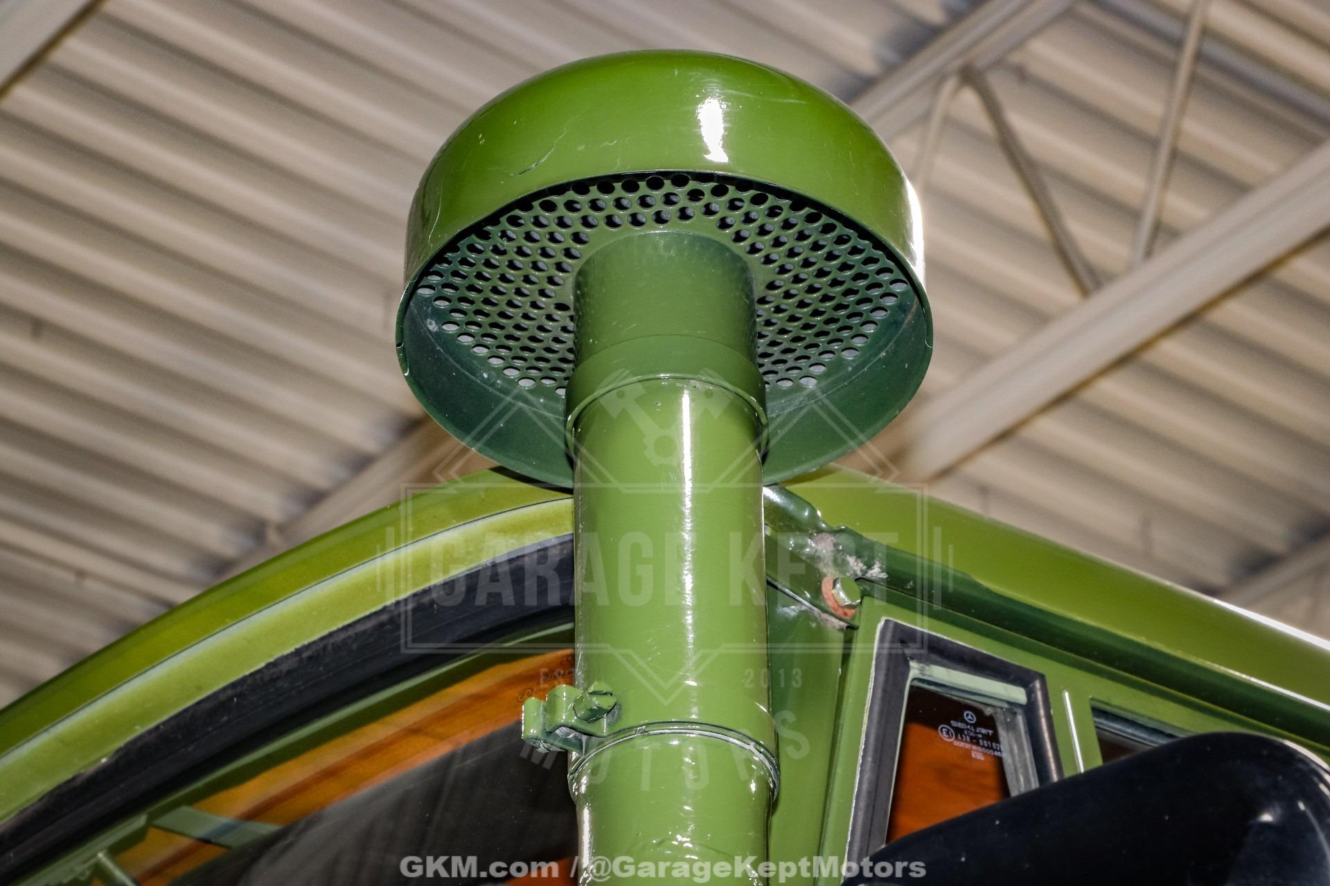 1990 Mercedes-Benz Unimog FLU419