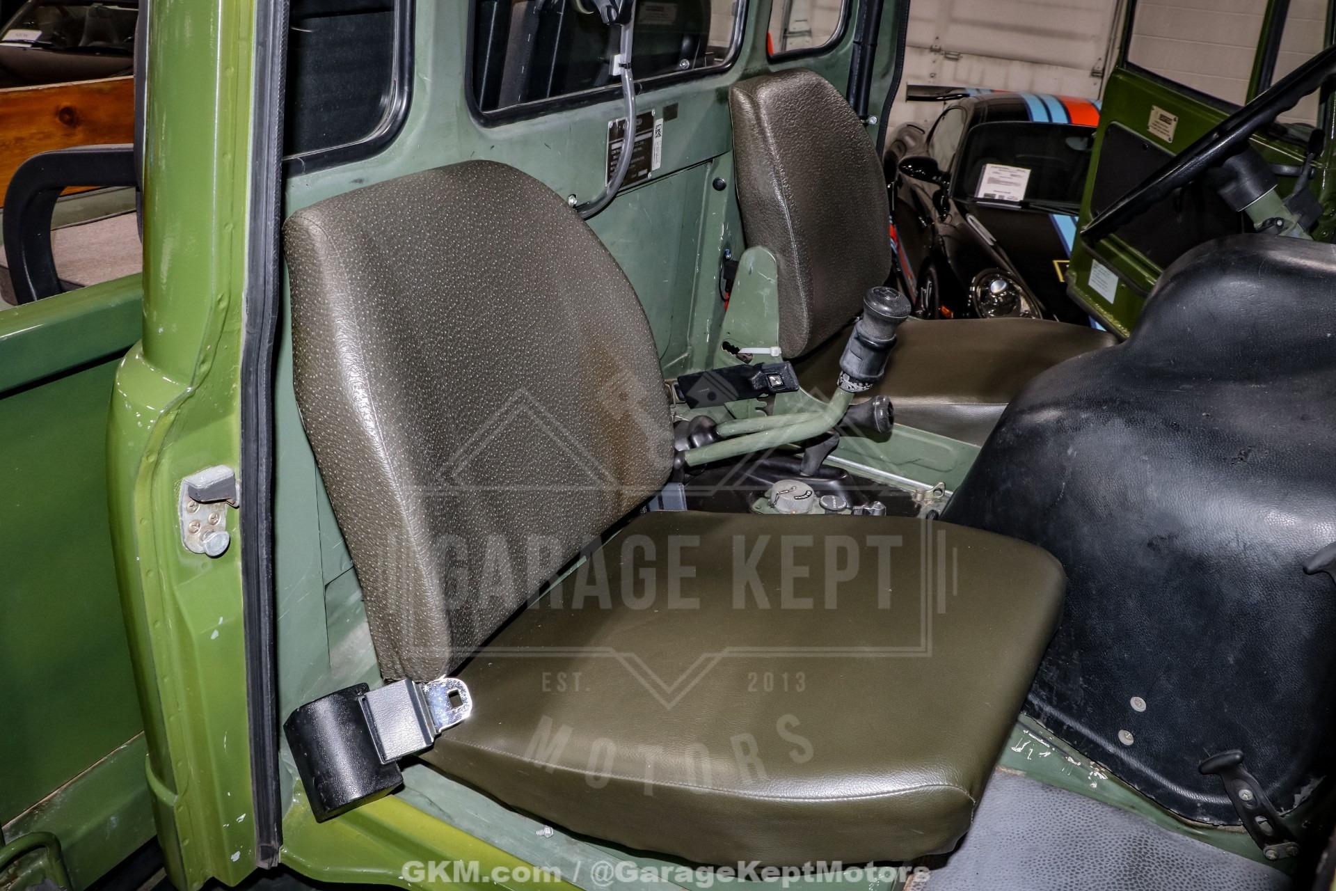 1990 Mercedes-Benz Unimog FLU419