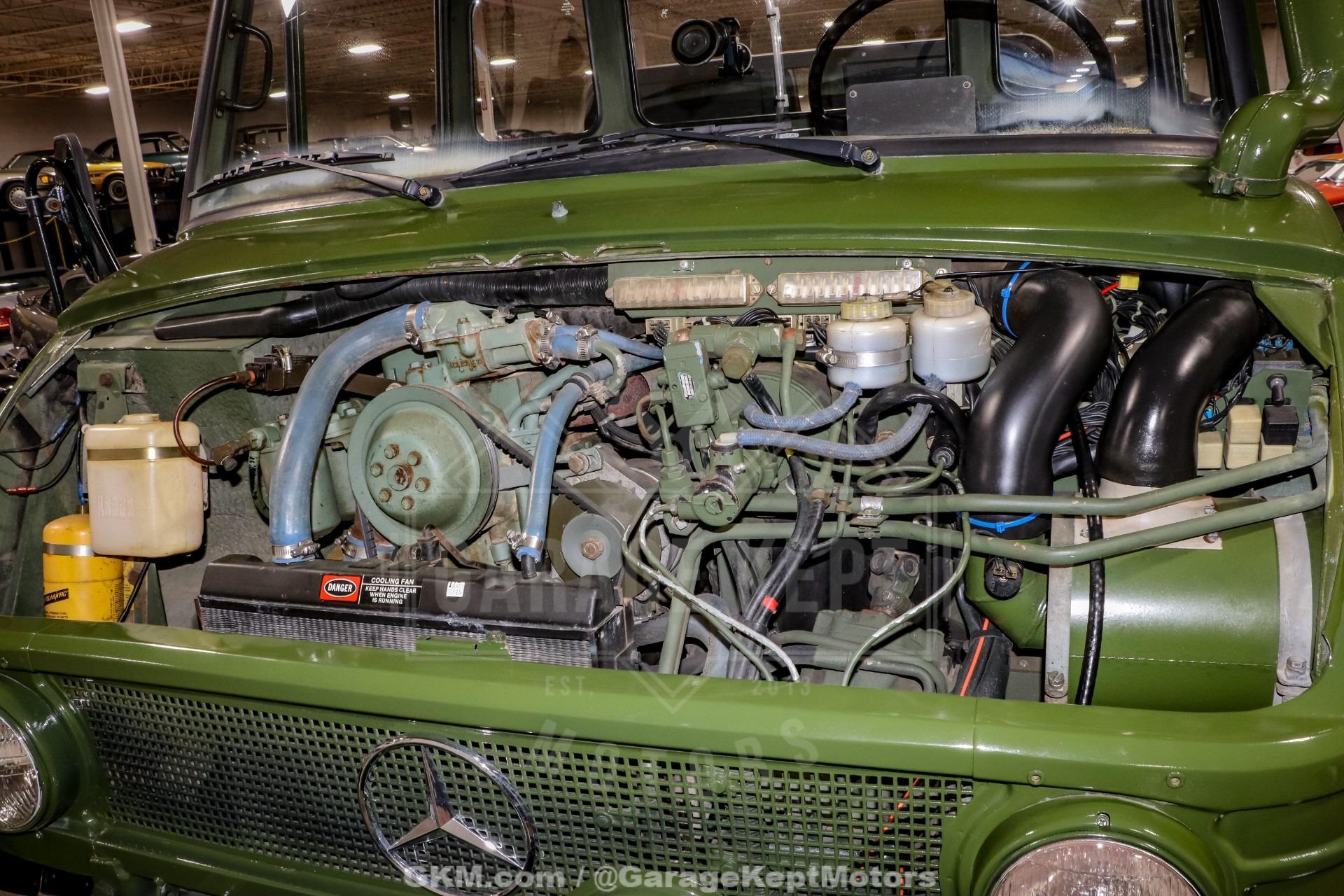 1990 Mercedes-Benz Unimog FLU419