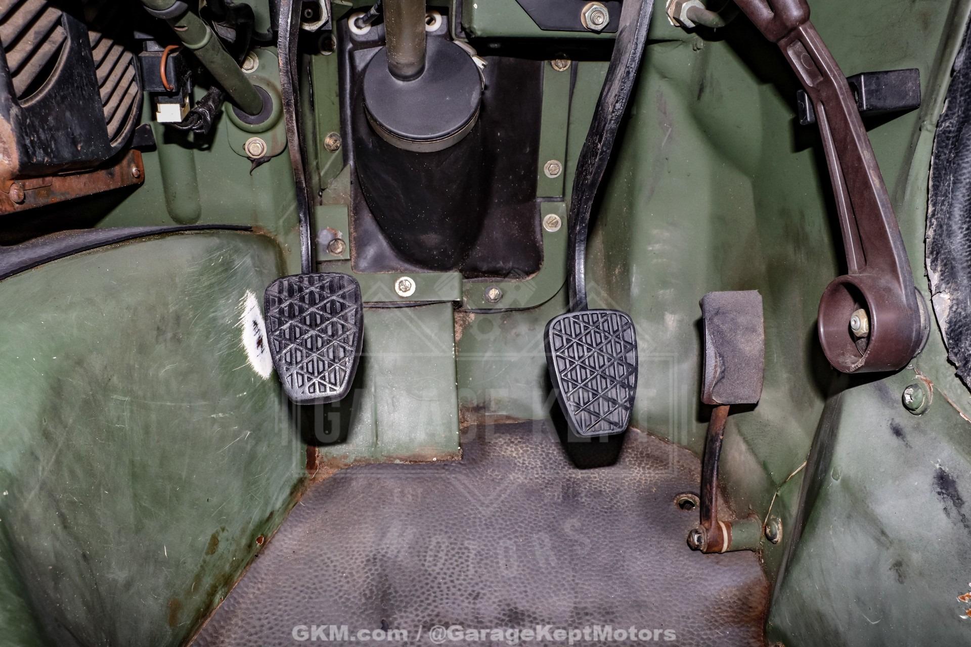 1990 Mercedes-Benz Unimog FLU419