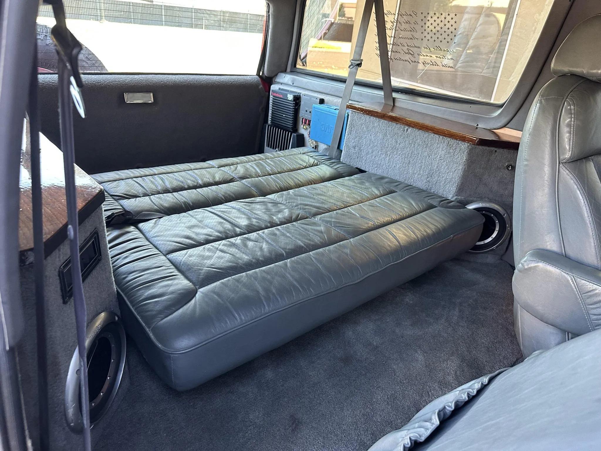 7.3L Power Stroke-Powered 1995 Ford C-350 Centurion 4×4