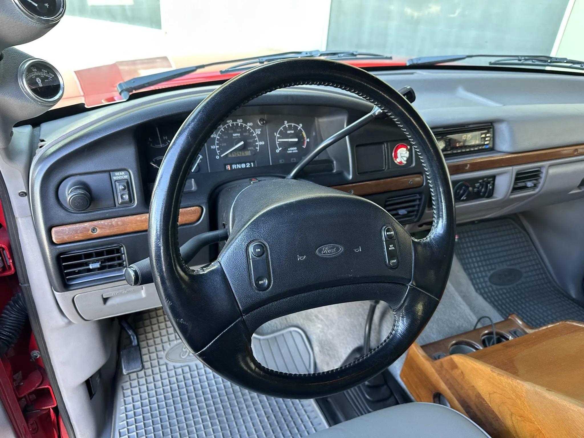 7.3L Power Stroke-Powered 1995 Ford C-350 Centurion 4×4