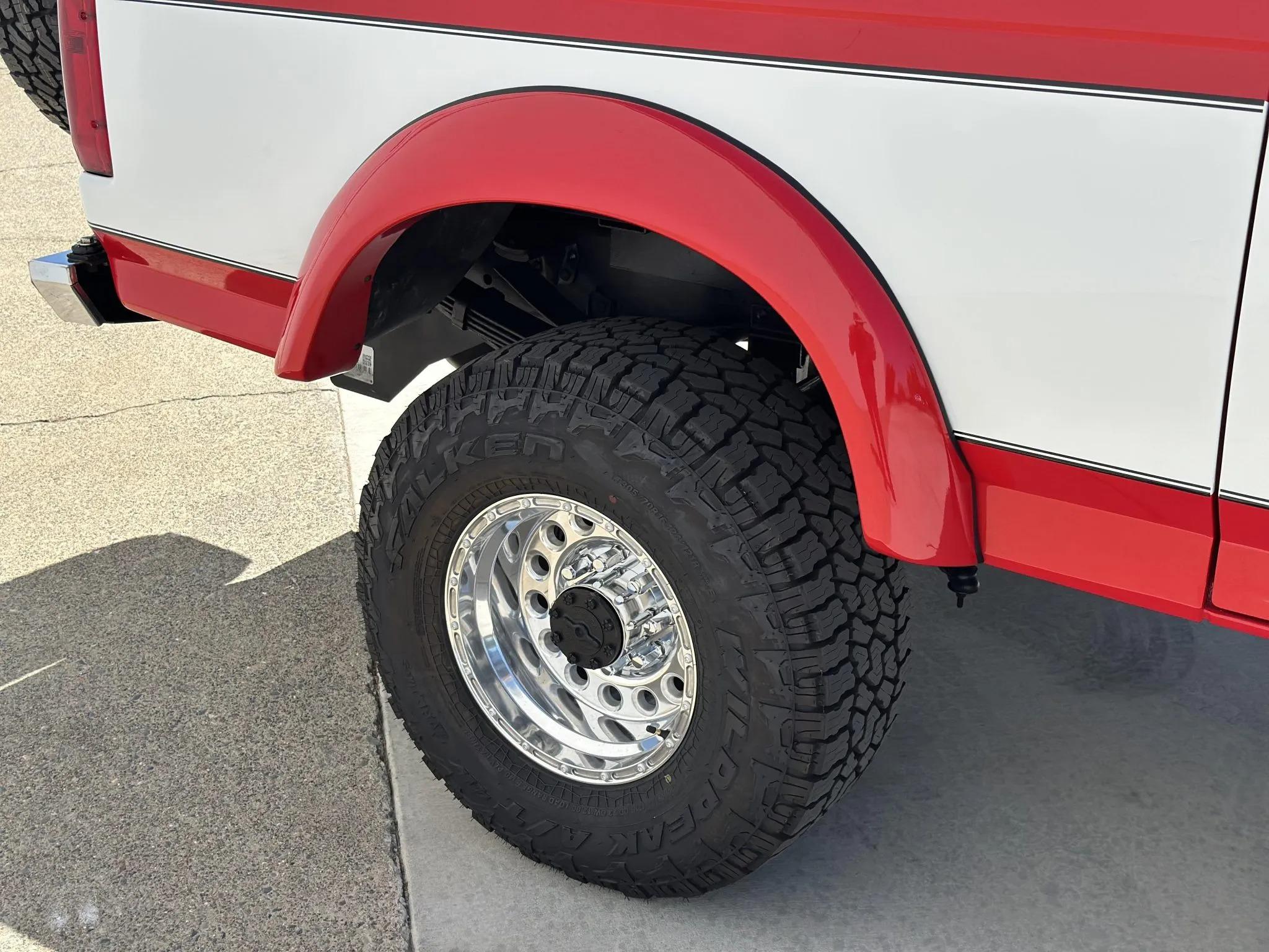 7.3L Power Stroke-Powered 1995 Ford C-350 Centurion 4×4