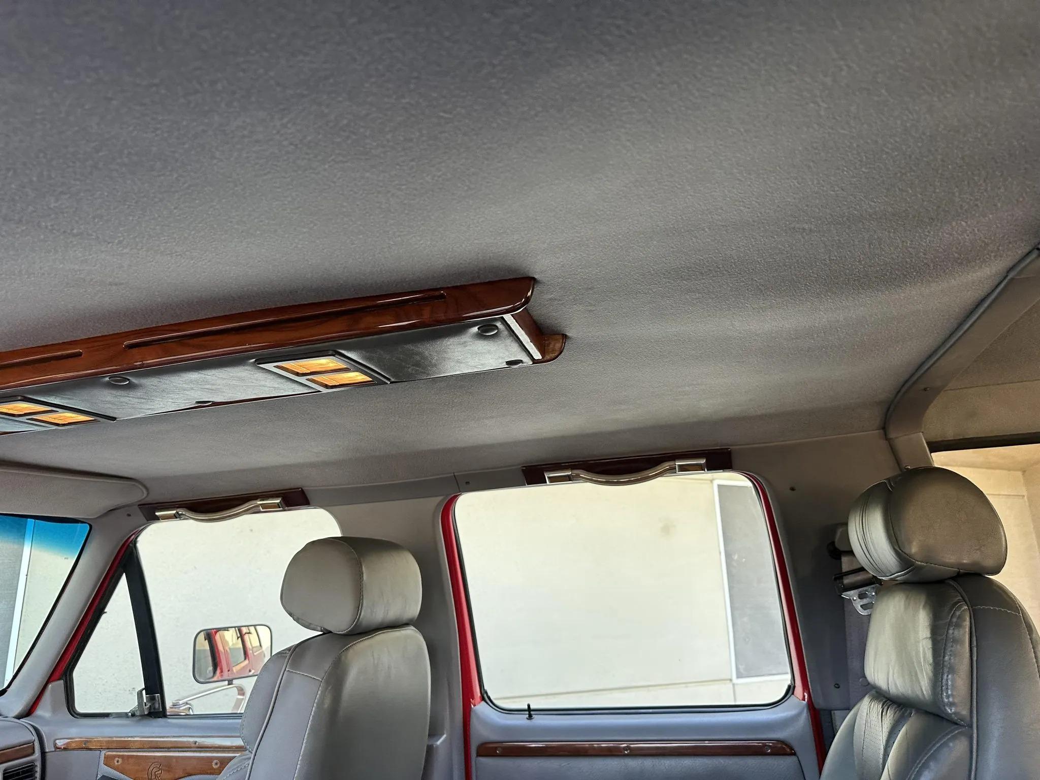 7.3L Power Stroke-Powered 1995 Ford C-350 Centurion 4×4