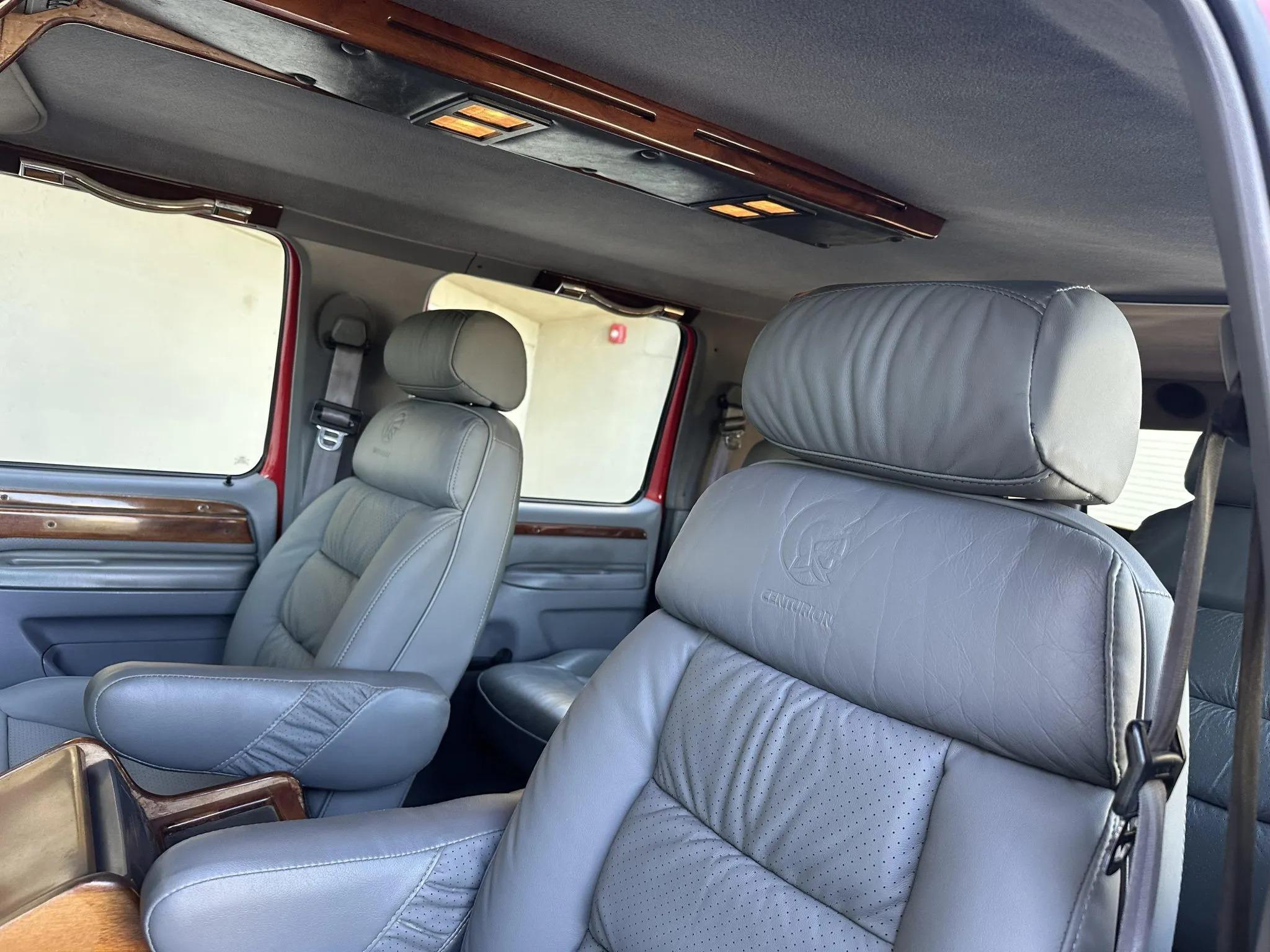 7.3L Power Stroke-Powered 1995 Ford C-350 Centurion 4×4