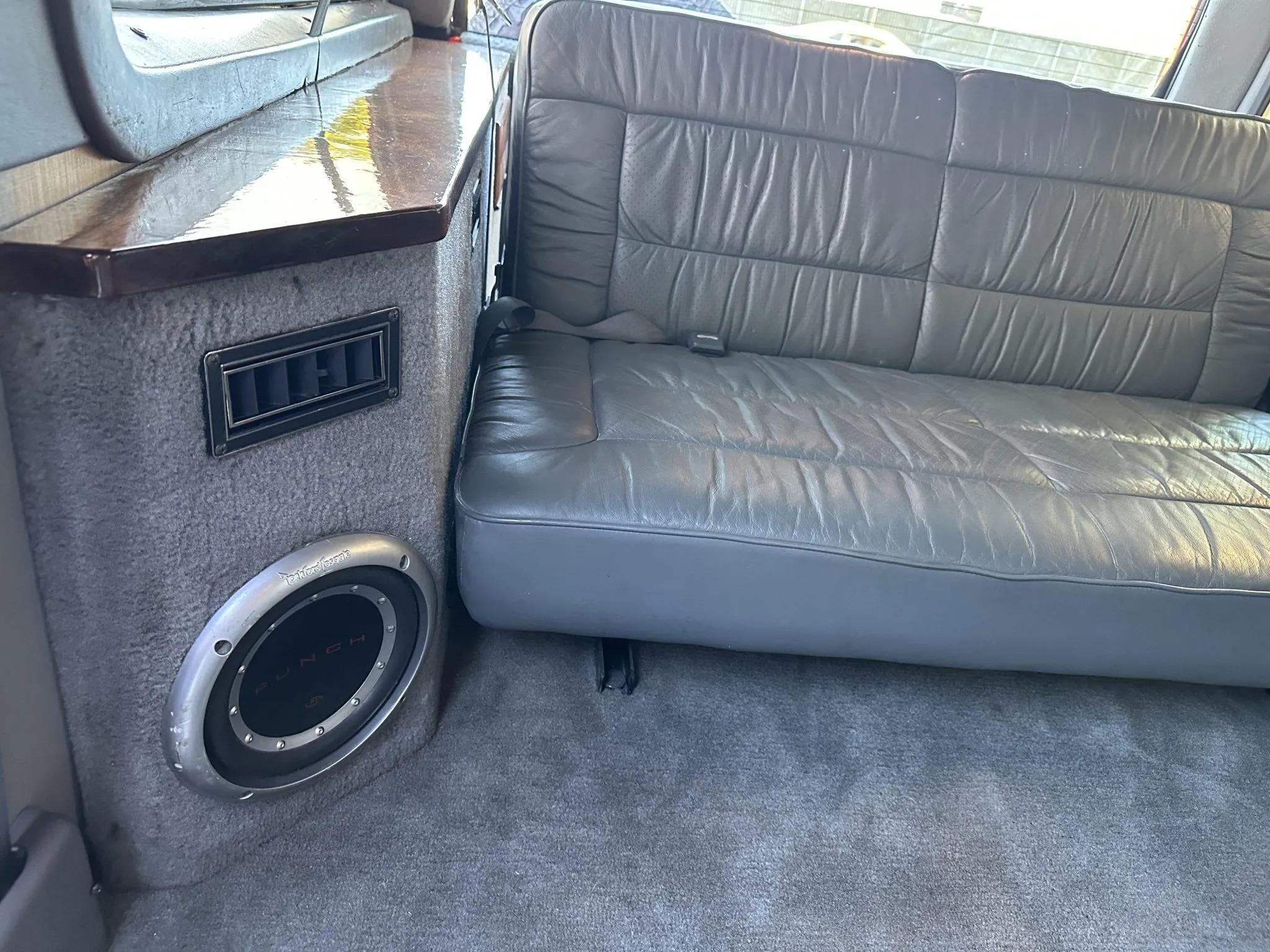 7.3L Power Stroke-Powered 1995 Ford C-350 Centurion 4×4