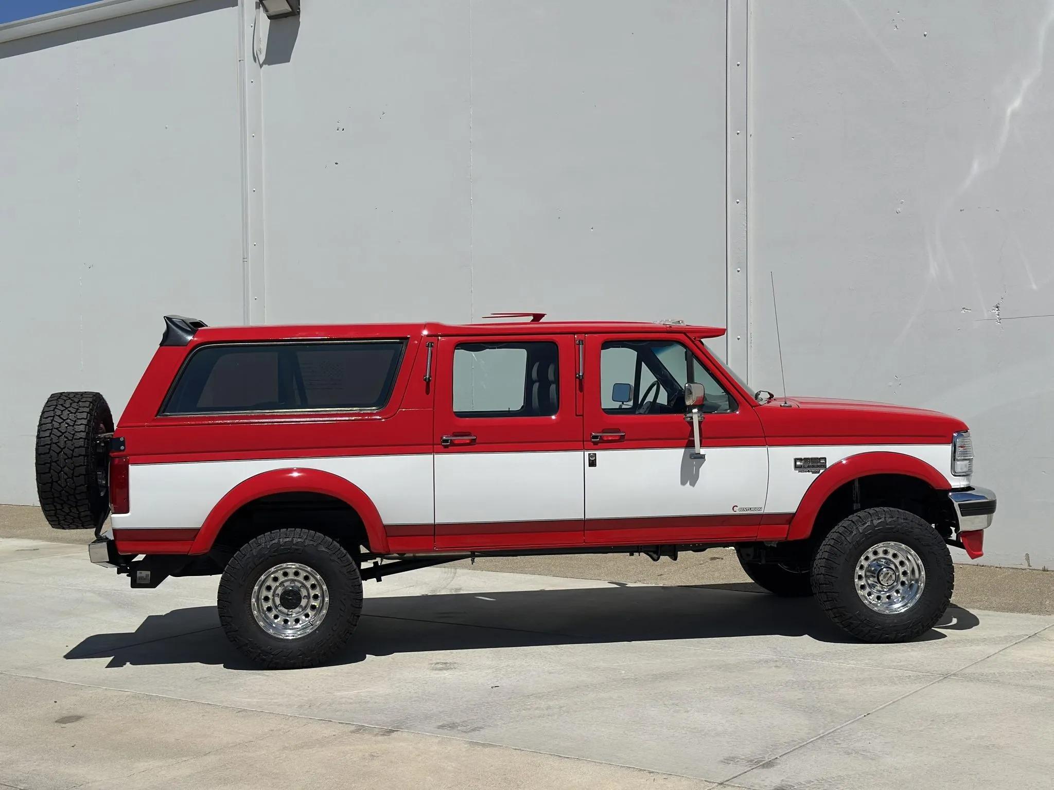 7.3L Power Stroke-Powered 1995 Ford C-350 Centurion 4×4