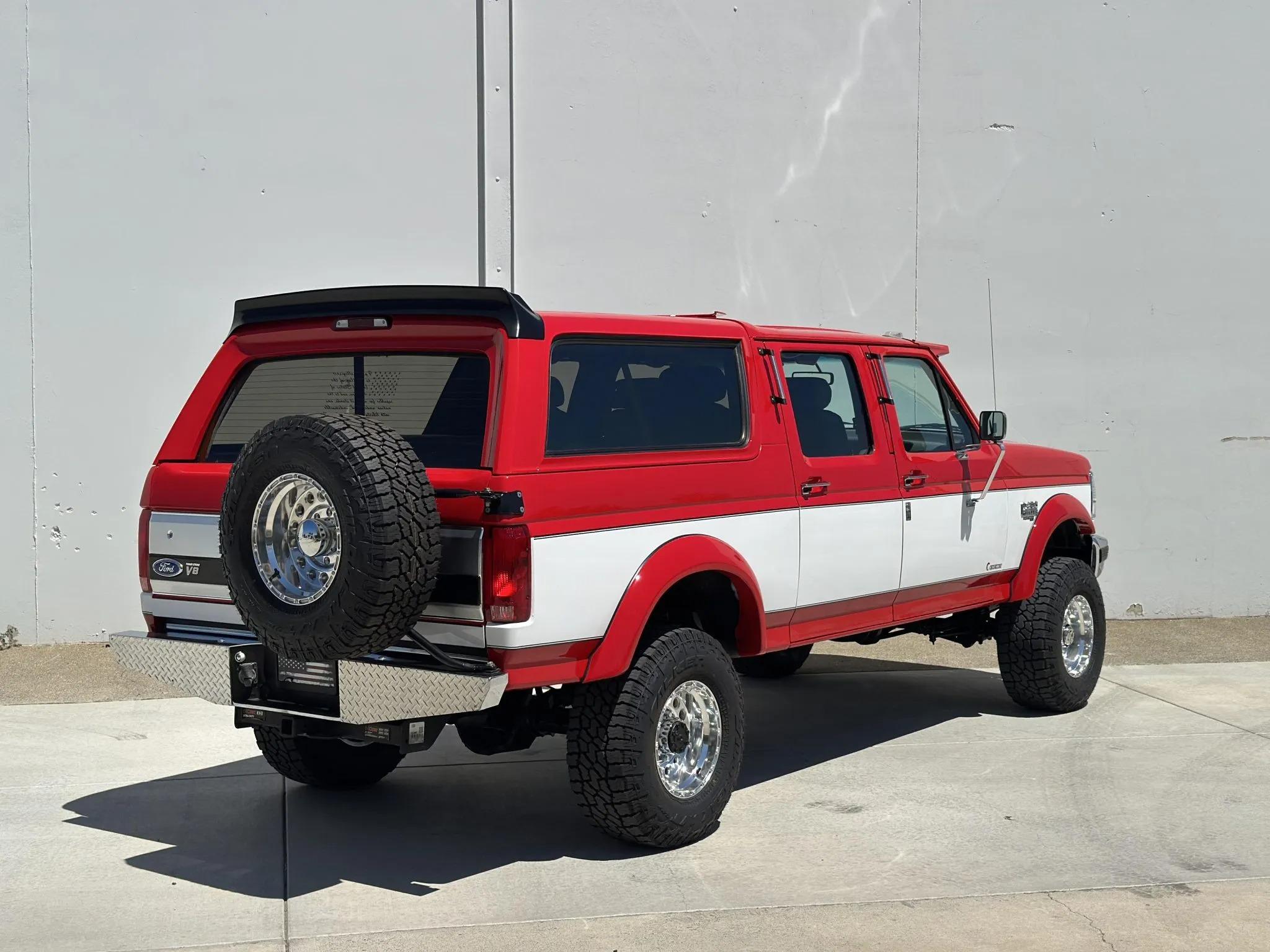 7.3L Power Stroke-Powered 1995 Ford C-350 Centurion 4×4