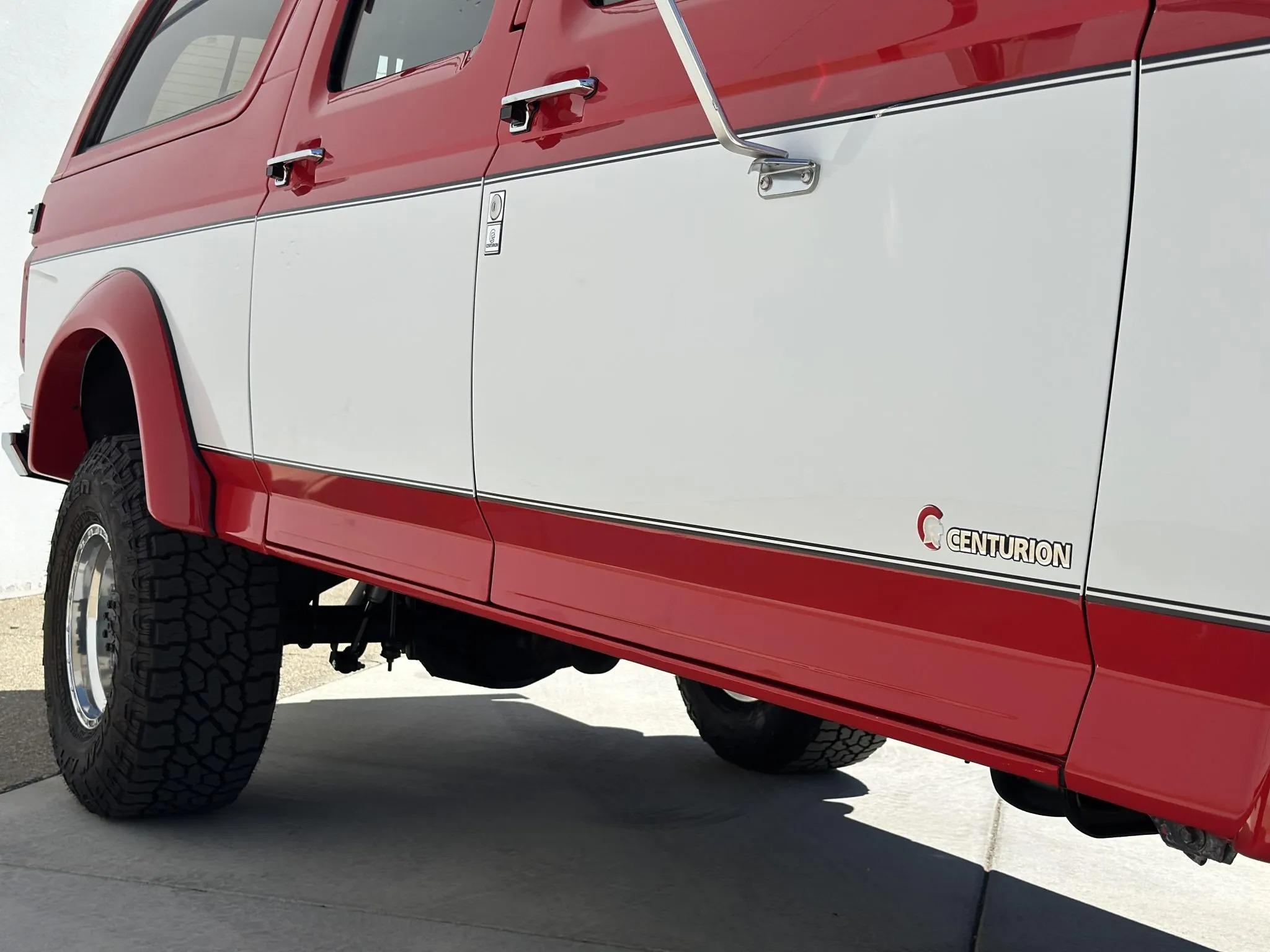 7.3L Power Stroke-Powered 1995 Ford C-350 Centurion 4×4