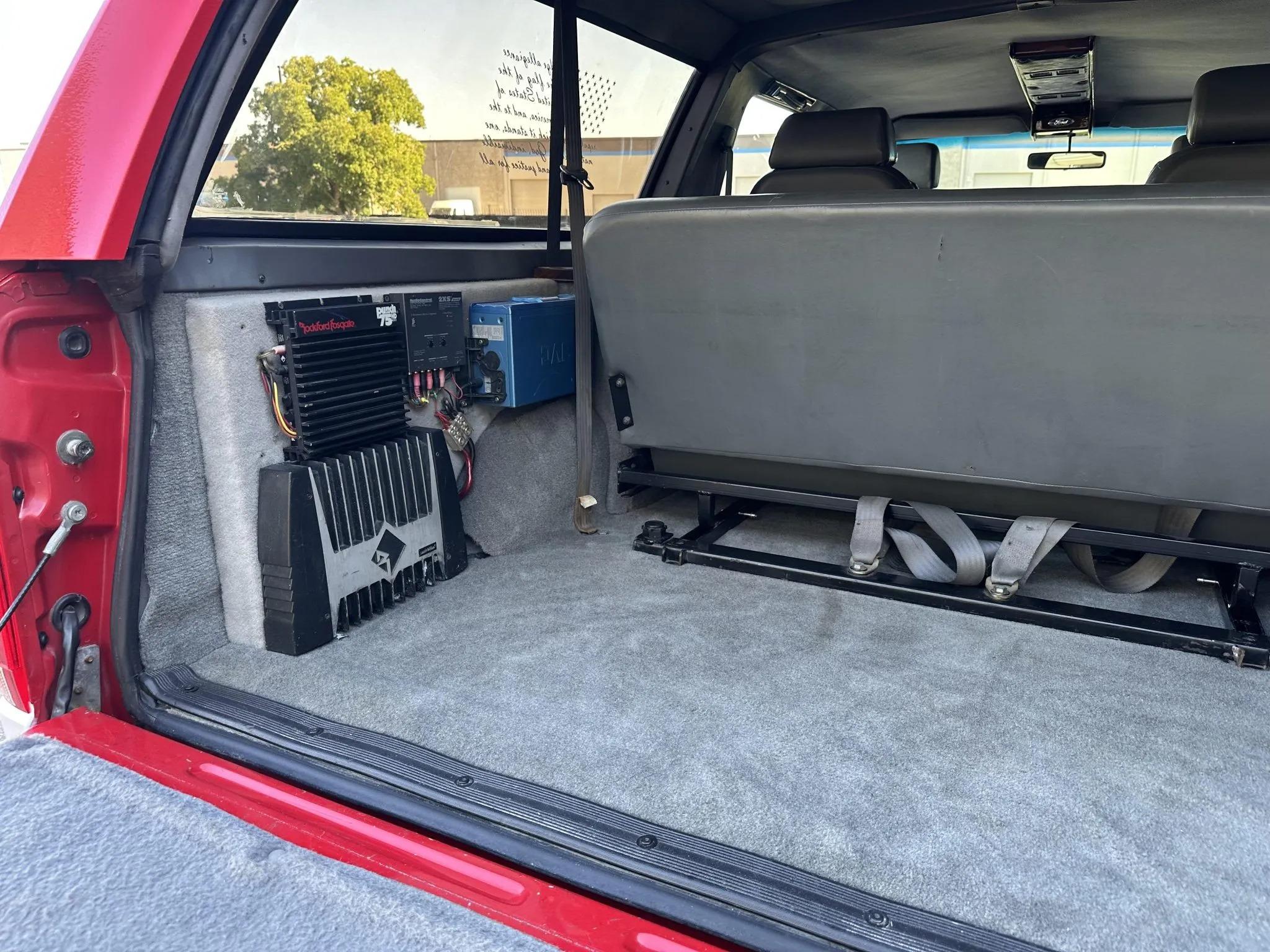 7.3L Power Stroke-Powered 1995 Ford C-350 Centurion 4×4