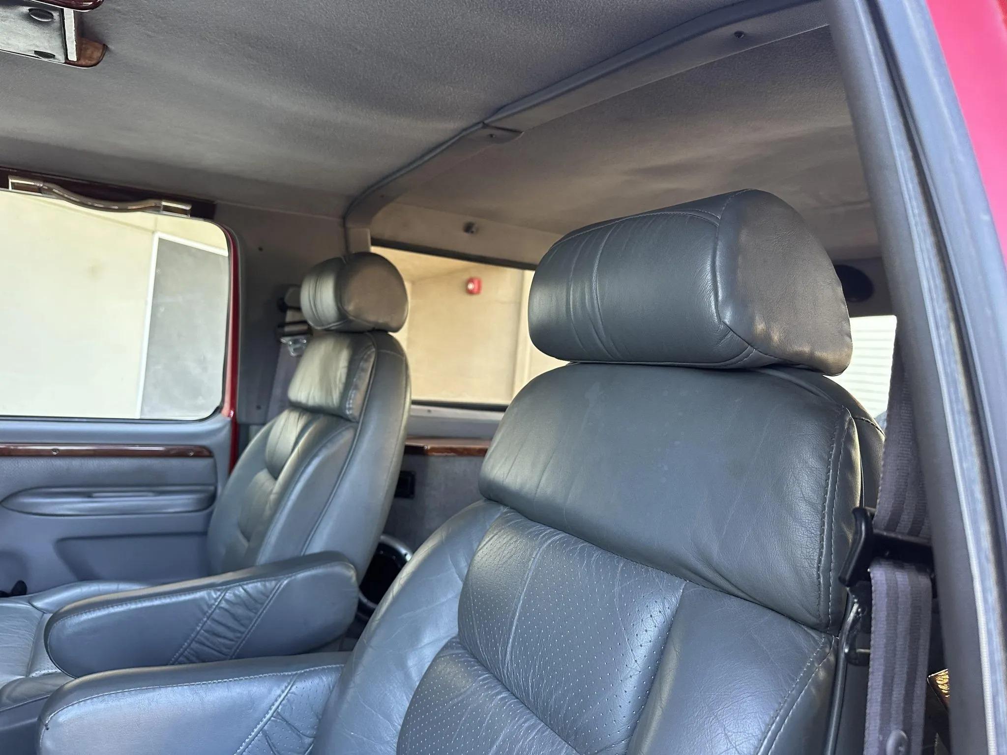 7.3L Power Stroke-Powered 1995 Ford C-350 Centurion 4×4