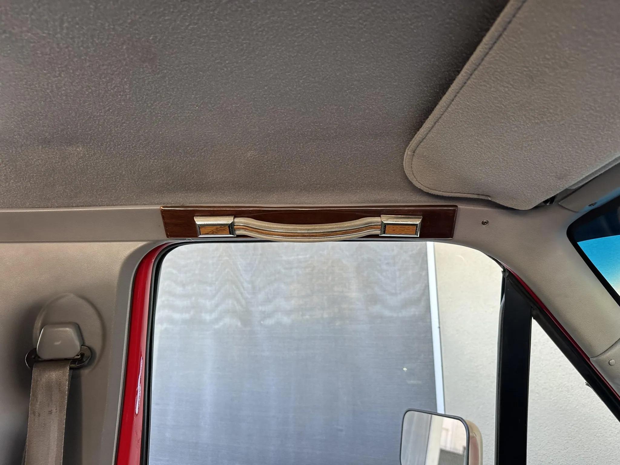 7.3L Power Stroke-Powered 1995 Ford C-350 Centurion 4×4