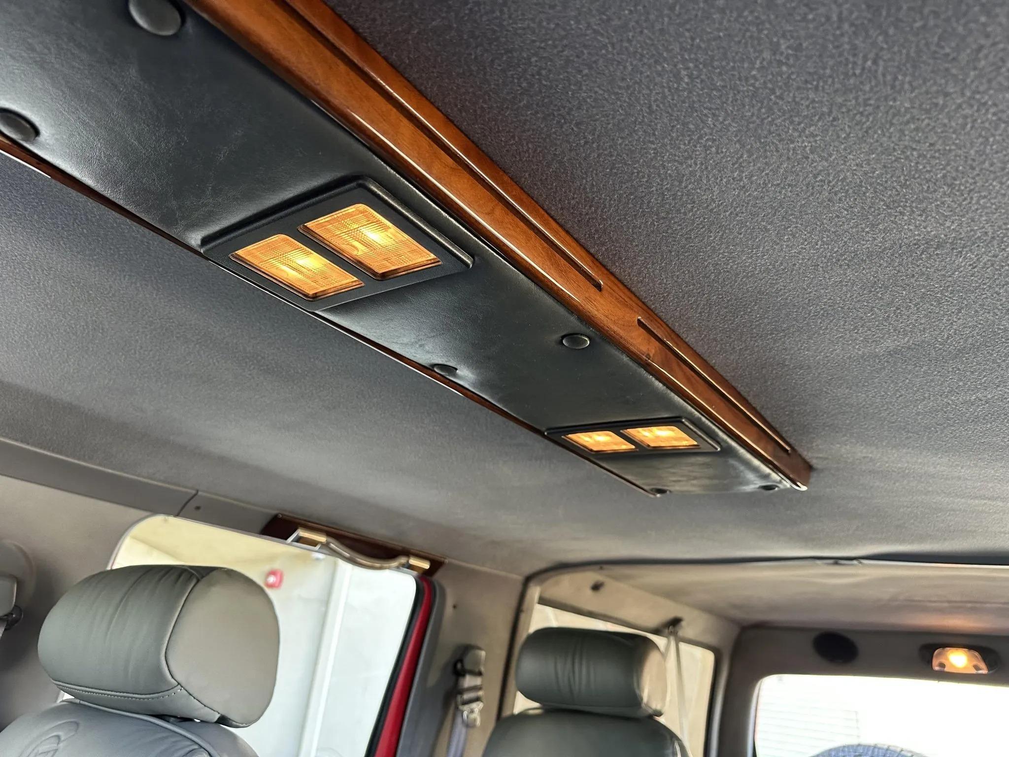 7.3L Power Stroke-Powered 1995 Ford C-350 Centurion 4×4