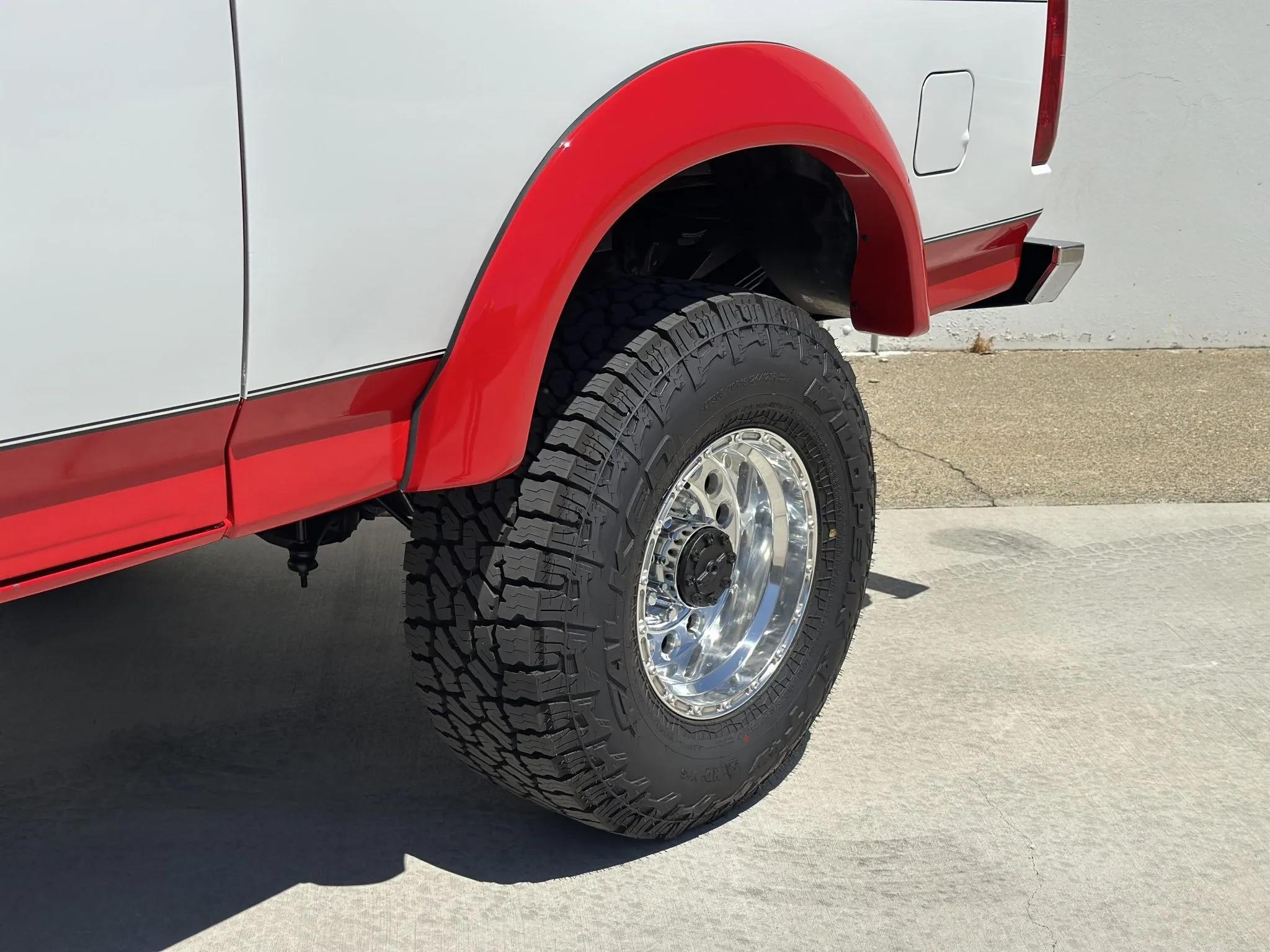 7.3L Power Stroke-Powered 1995 Ford C-350 Centurion 4×4