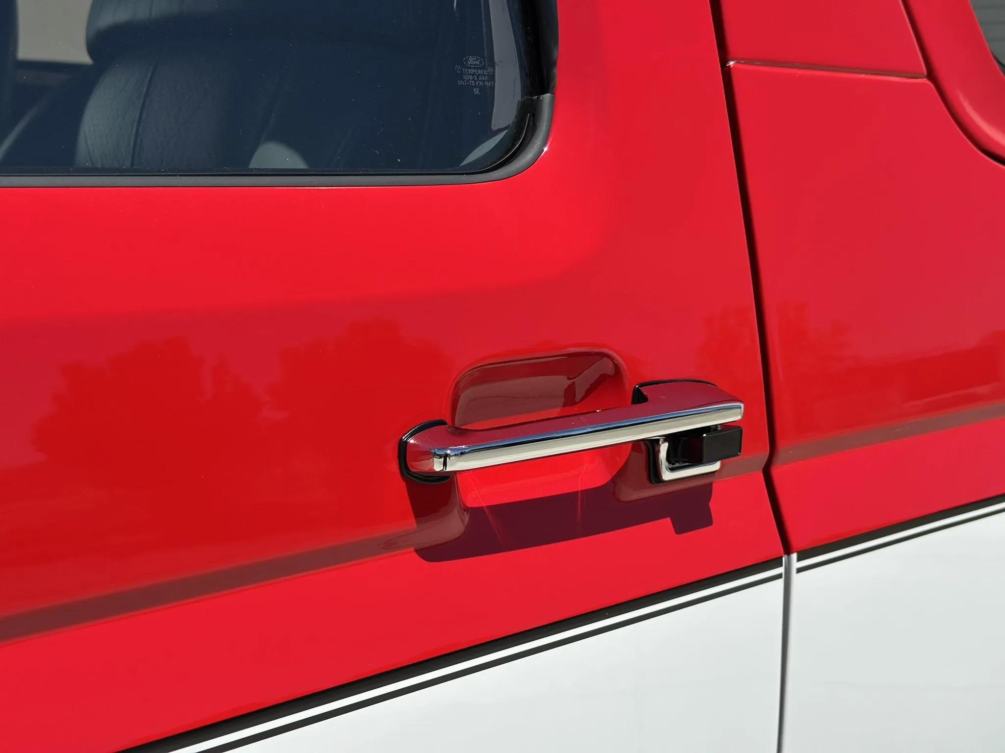 7.3L Power Stroke-Powered 1995 Ford C-350 Centurion 4×4