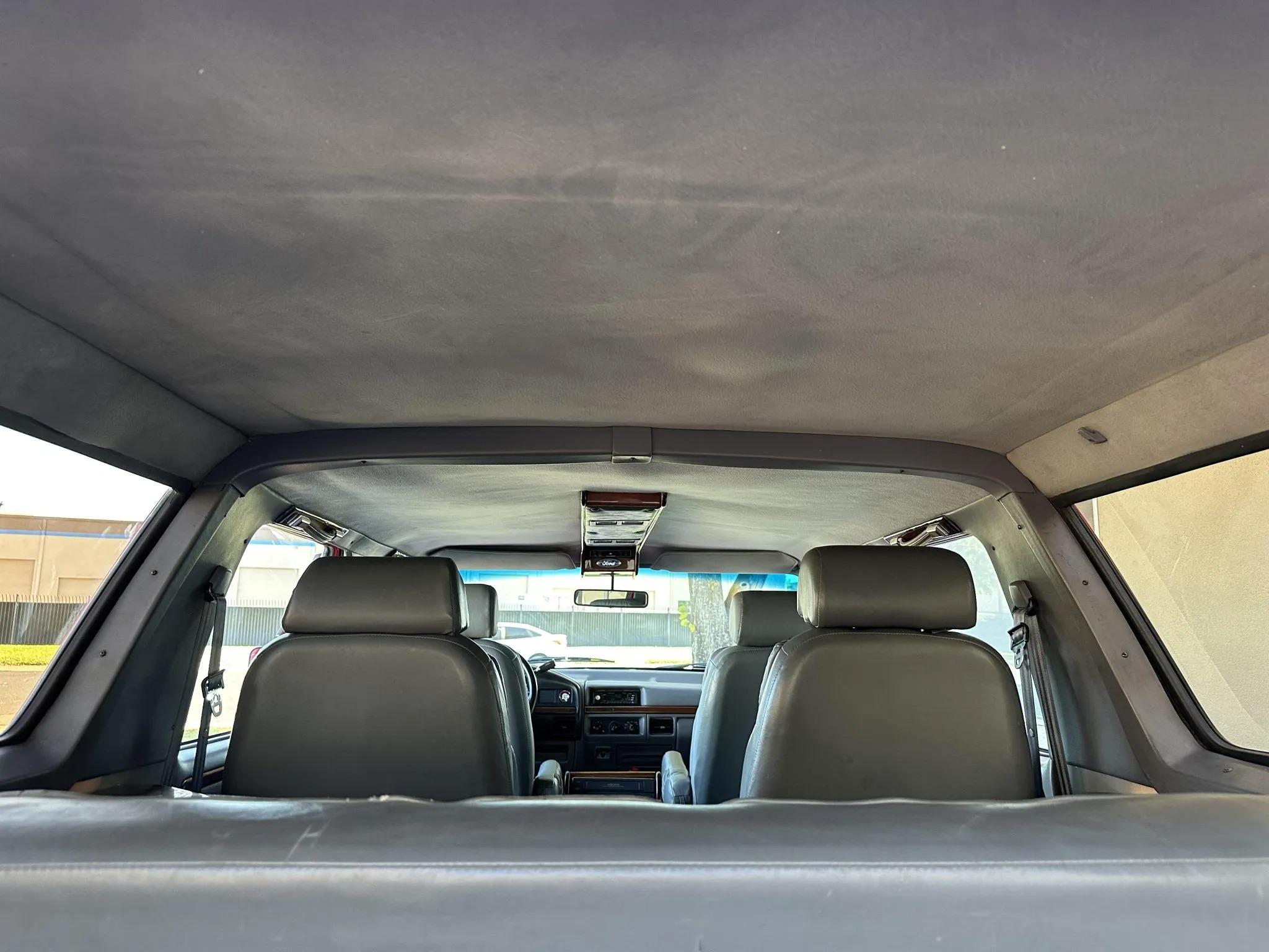 7.3L Power Stroke-Powered 1995 Ford C-350 Centurion 4×4