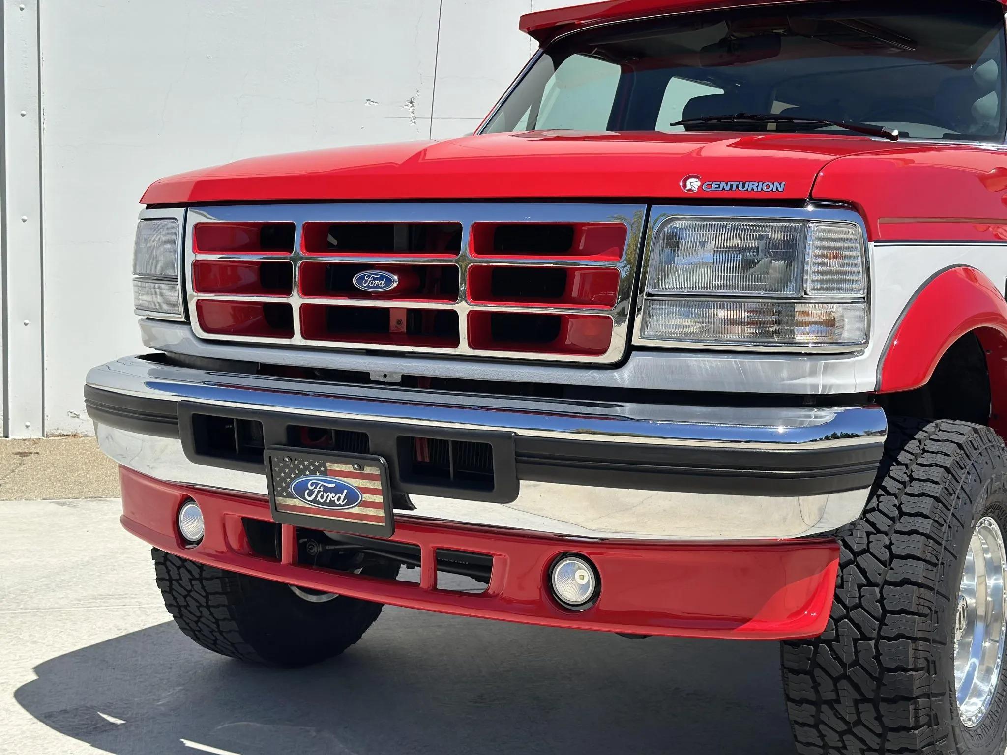 7.3L Power Stroke-Powered 1995 Ford C-350 Centurion 4×4