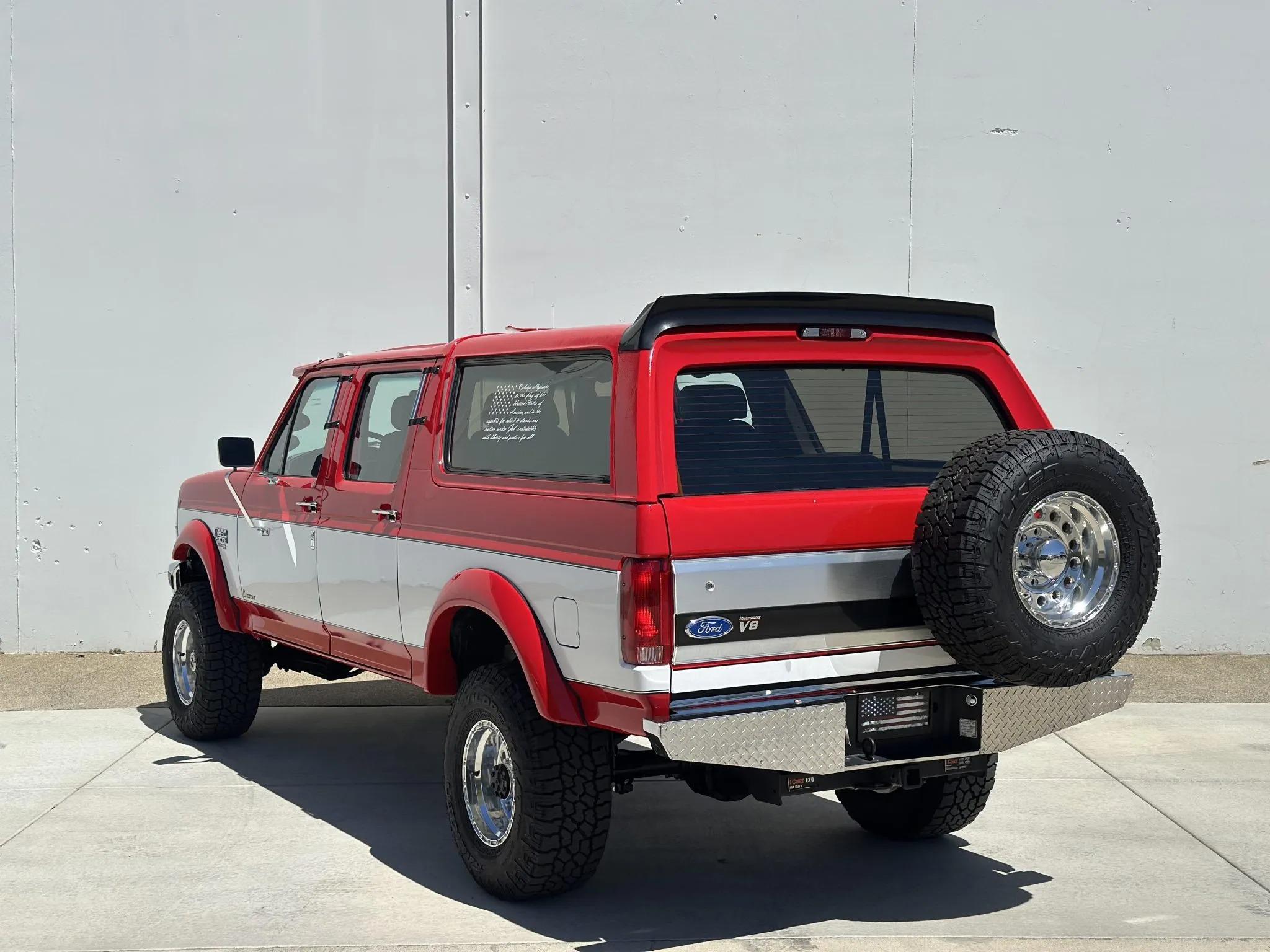 7.3L Power Stroke-Powered 1995 Ford C-350 Centurion 4×4