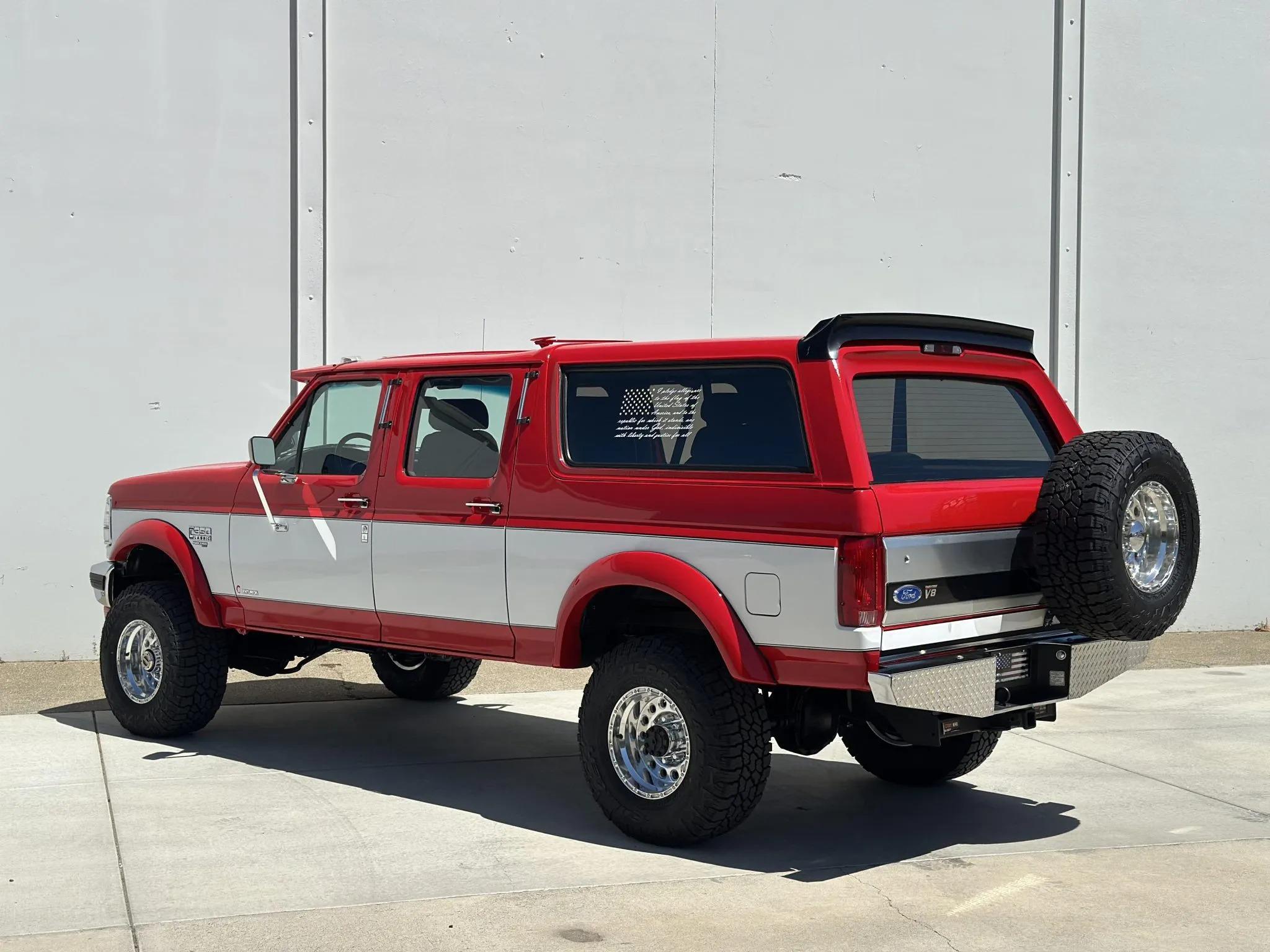 7.3L Power Stroke-Powered 1995 Ford C-350 Centurion 4×4