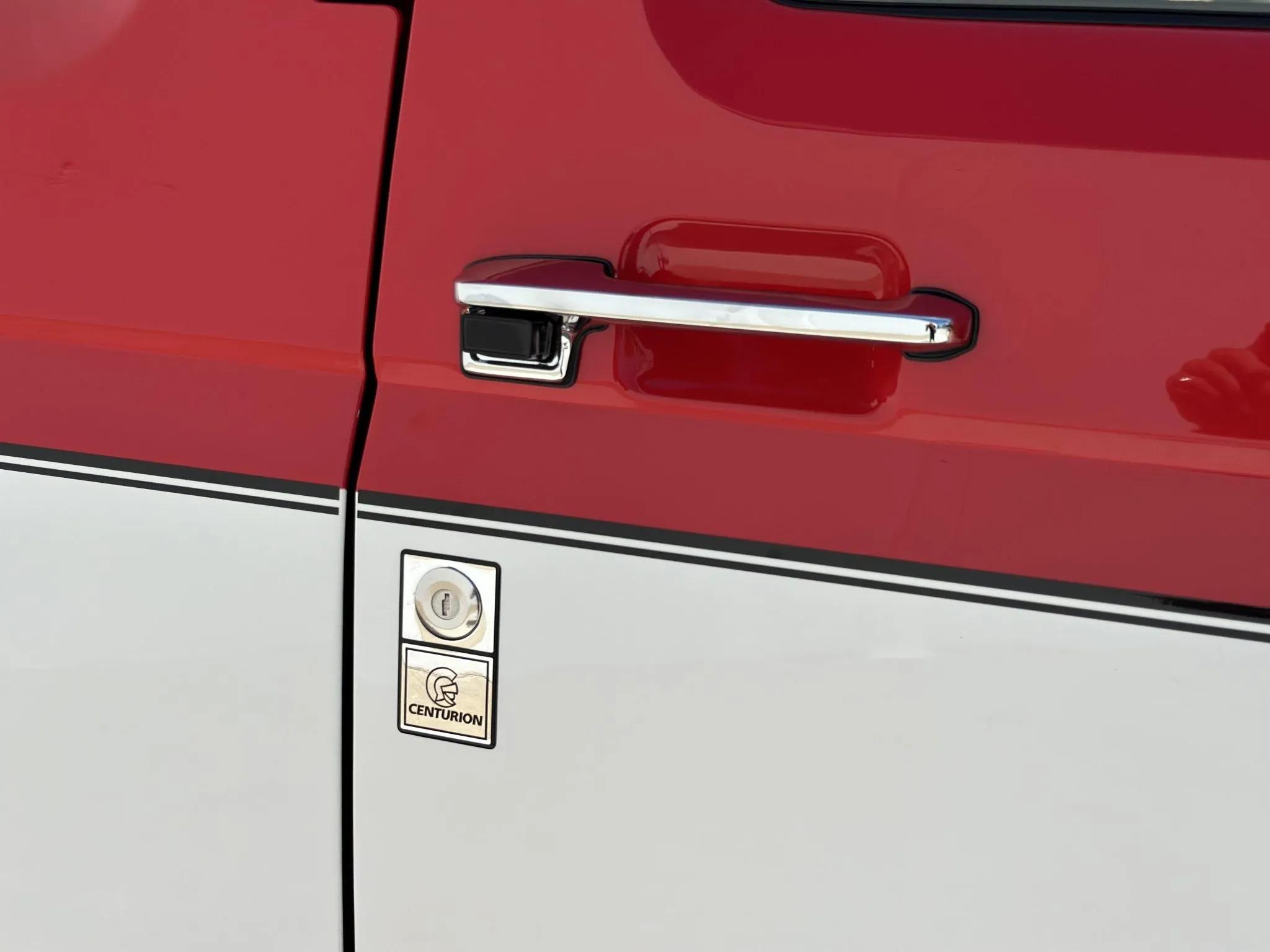 7.3L Power Stroke-Powered 1995 Ford C-350 Centurion 4×4