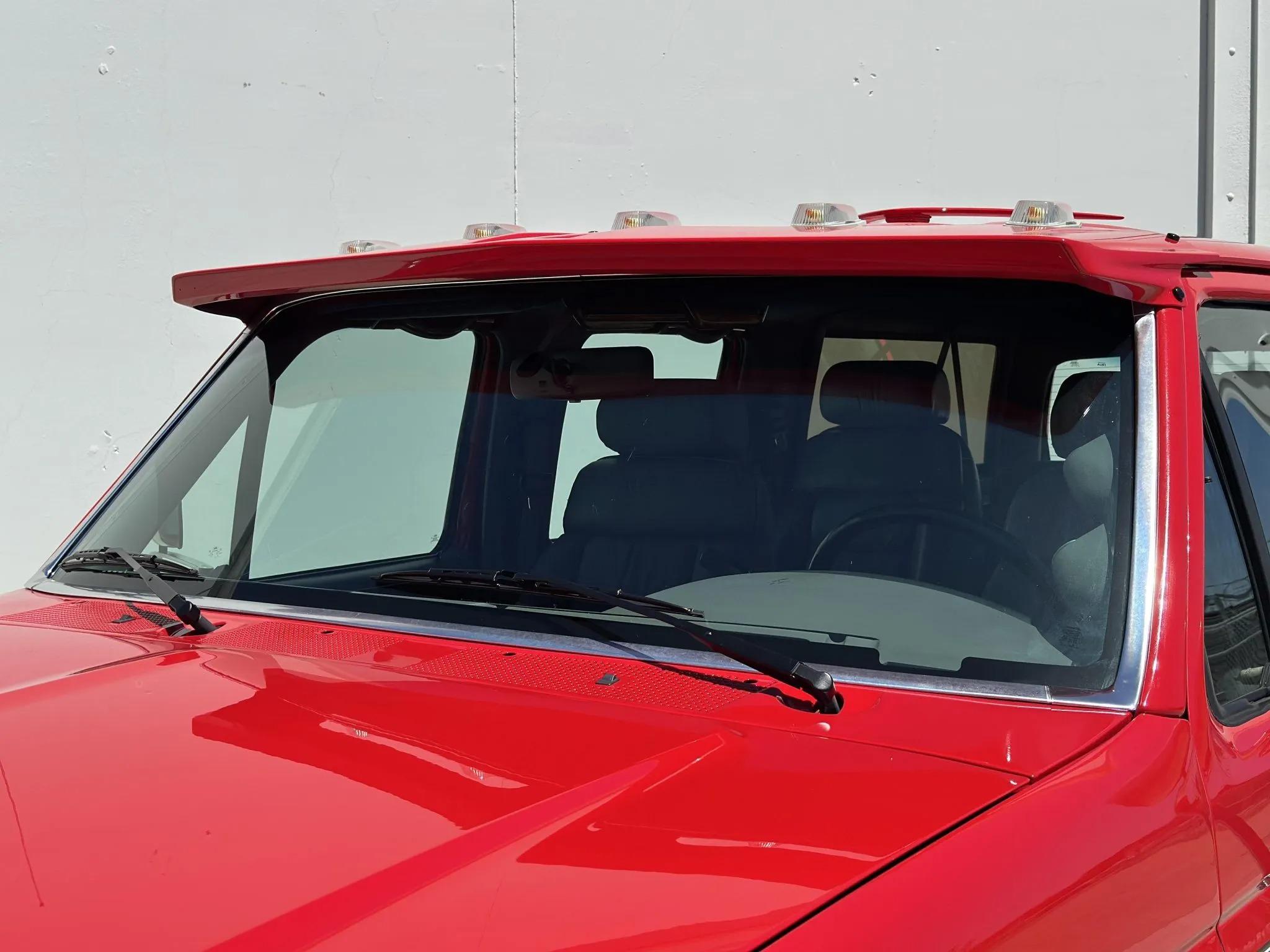 7.3L Power Stroke-Powered 1995 Ford C-350 Centurion 4×4