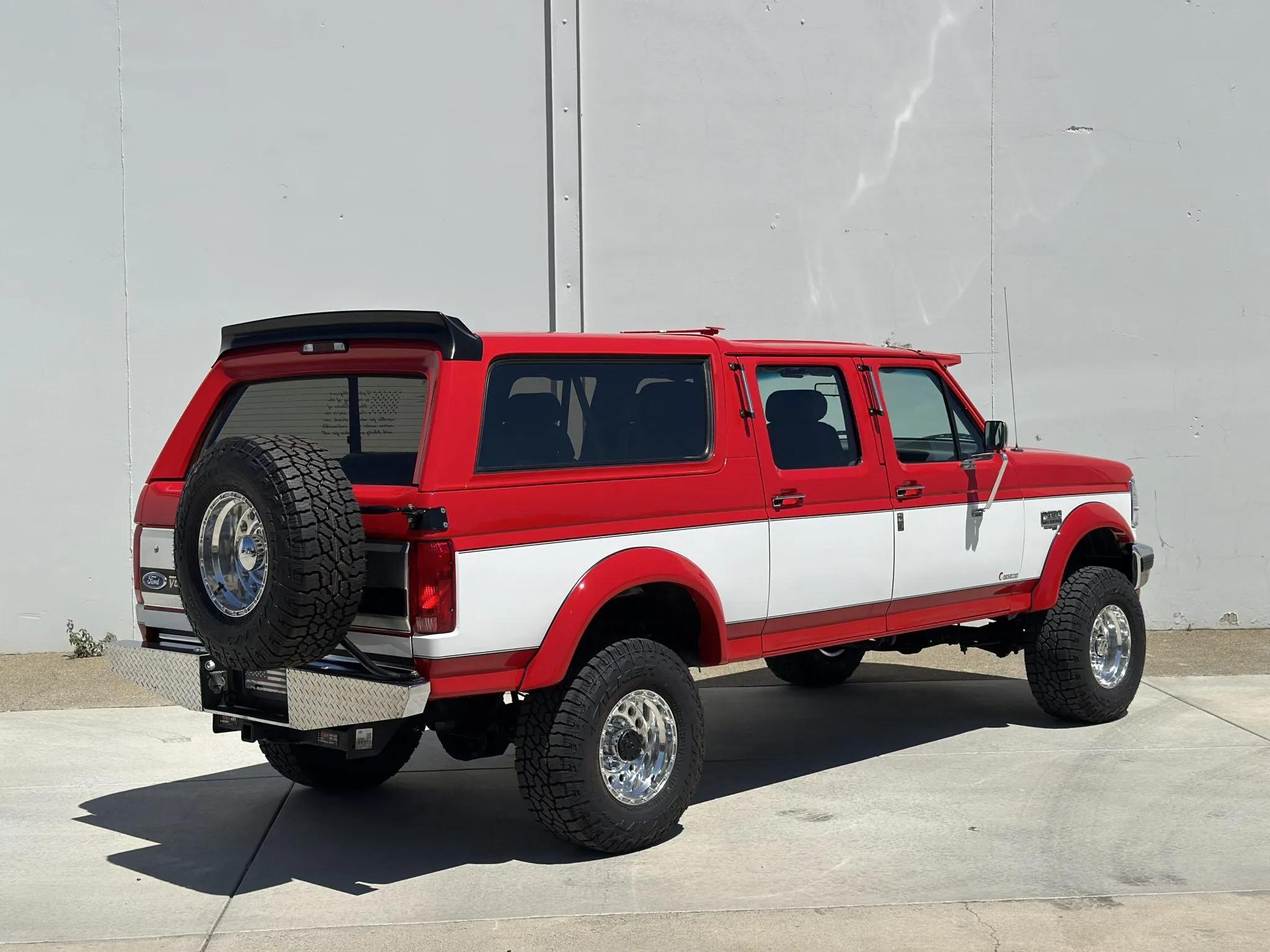 7.3L Power Stroke-Powered 1995 Ford C-350 Centurion 4×4