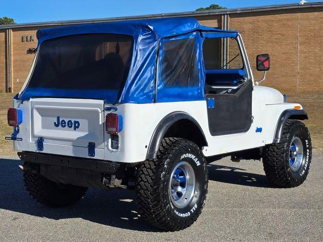 1985 Jeep CJ-7 Soft Top