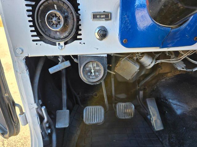 1985 Jeep CJ-7 Soft Top