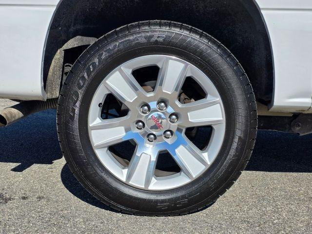 2005 GMC Yukon XL 1500 SLT