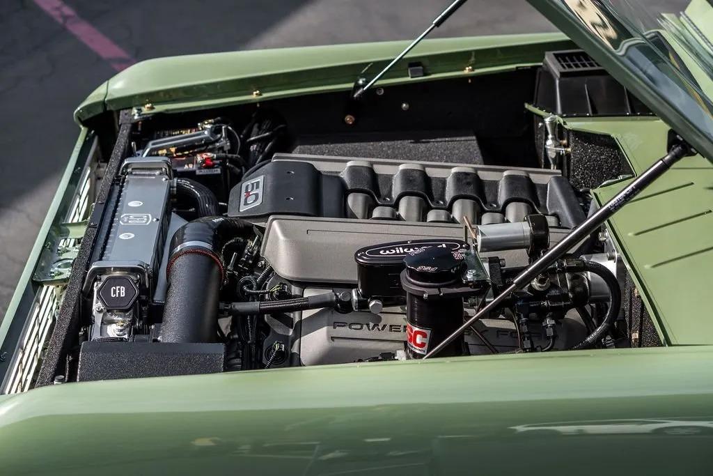 1973 Ford Bronco Restomod - 4
