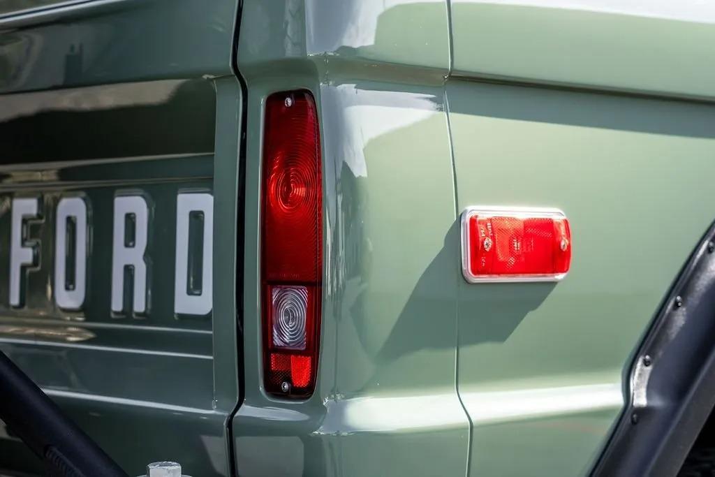 1973 Ford Bronco Restomod