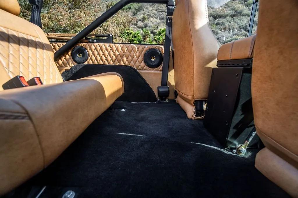 1973 Ford Bronco Restomod