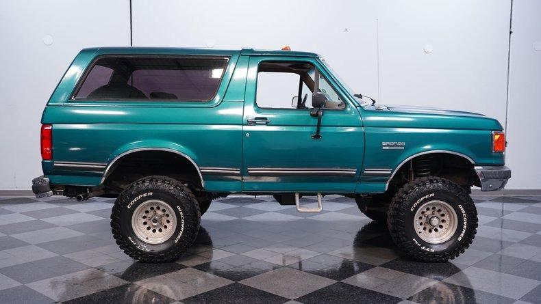 1989 Ford Bronco XLT
