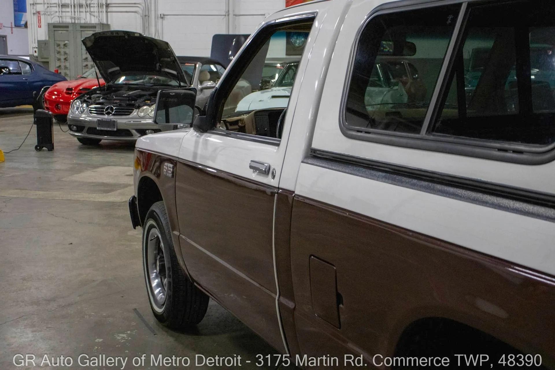 1989 GMC S-15 Special