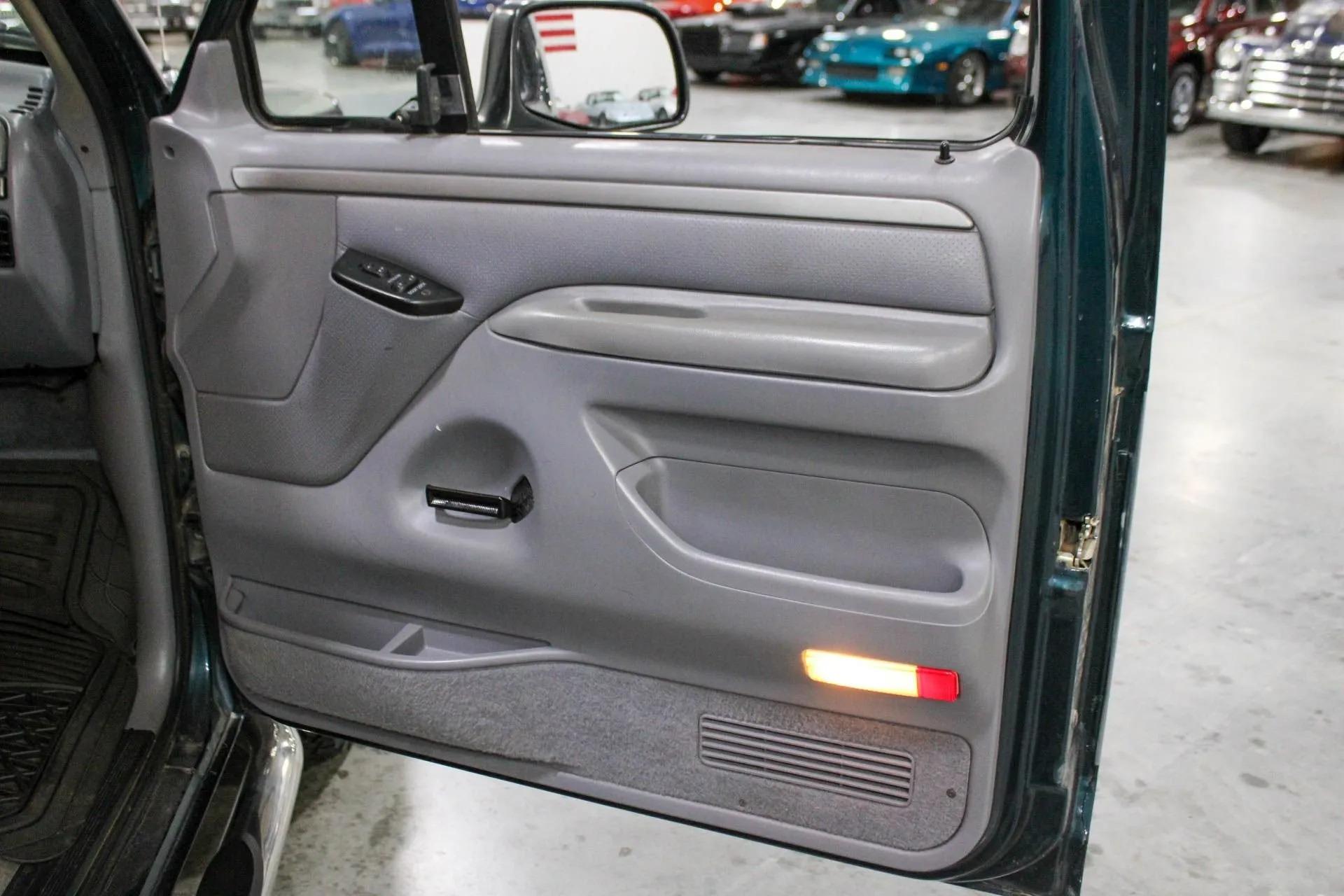 1994 Ford Bronco XLT