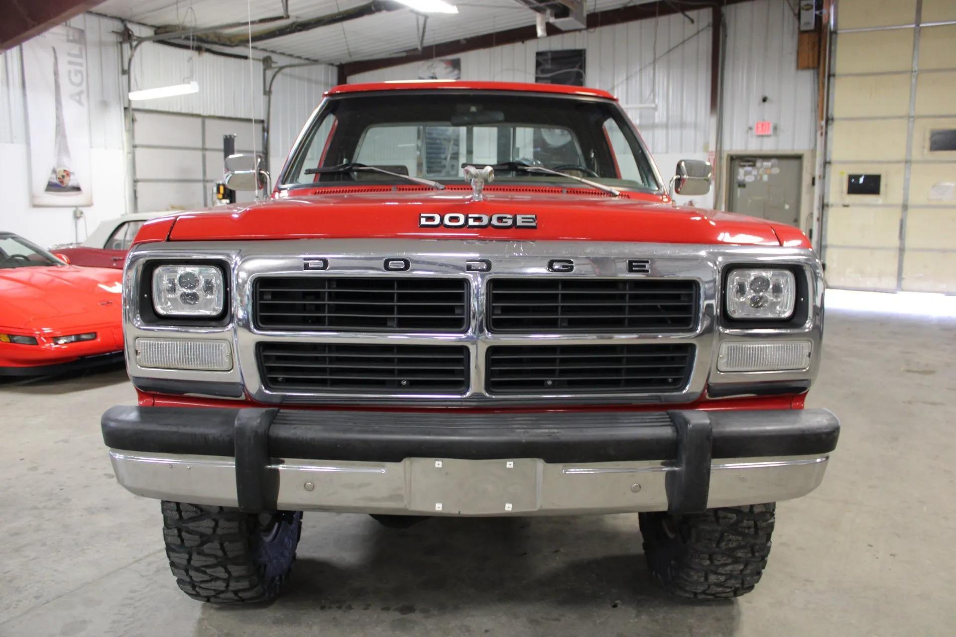 1993 Dodge Ram D250 - 2